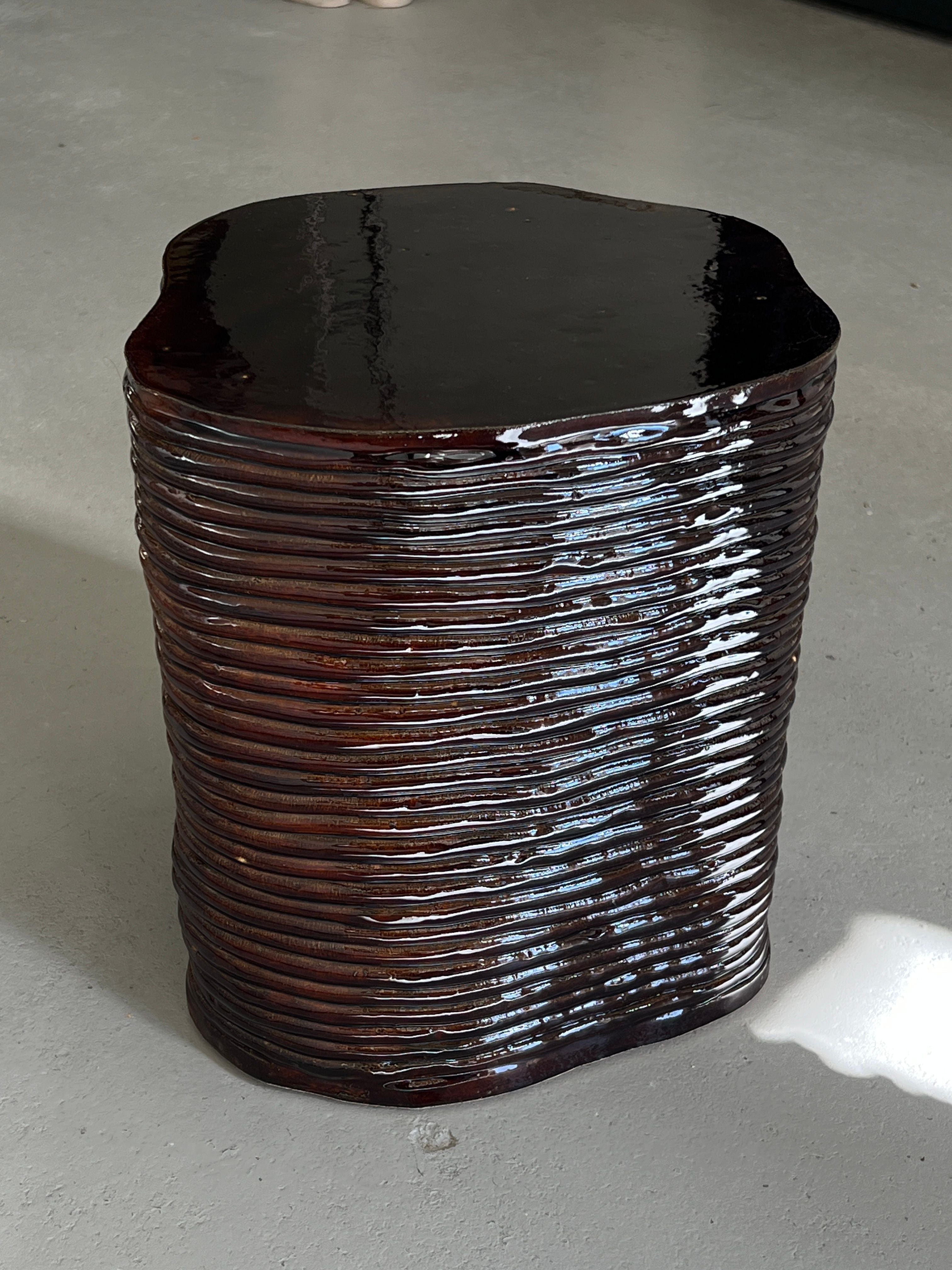 Handsculpted Ceramic Stool Chocolate Gloss — lifestyle setting