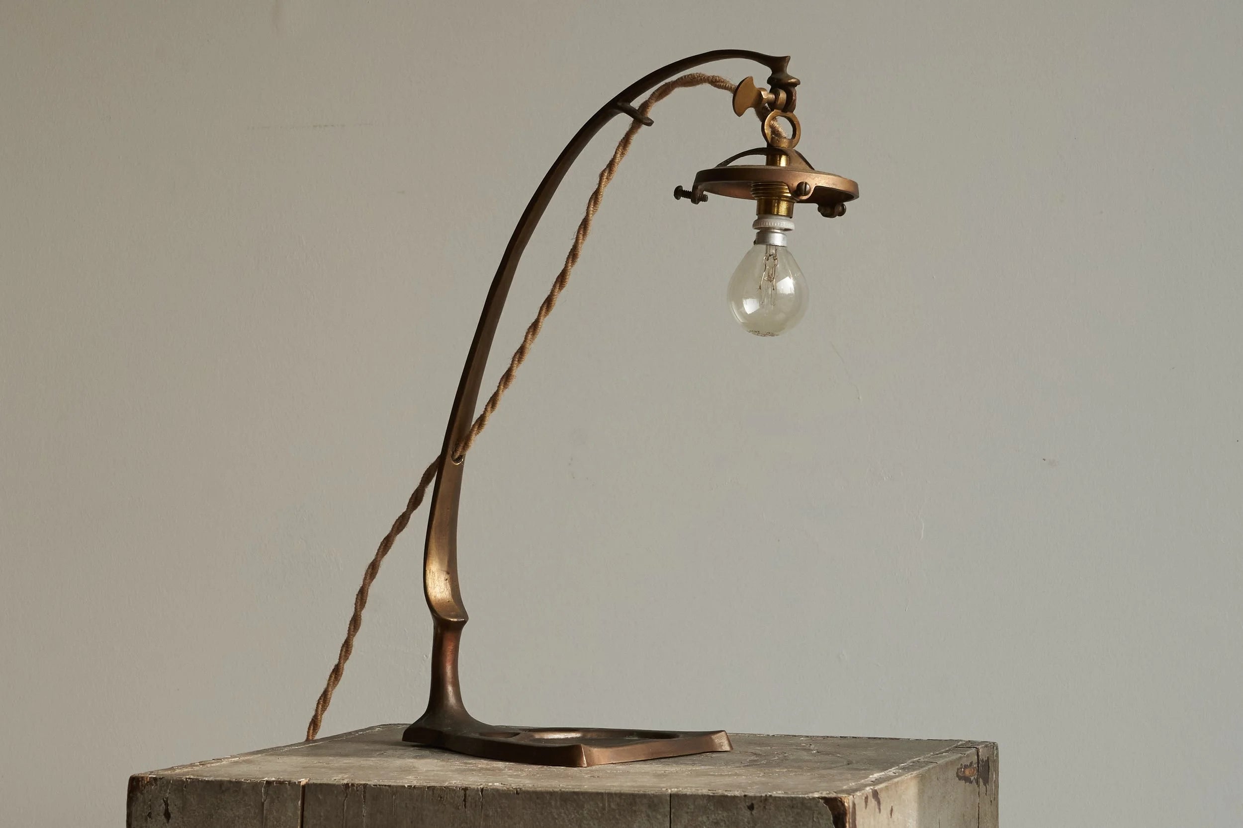 Art Nouveau Table Lamp in Sand Cast Brass and Etched Glass 1920s — additional view