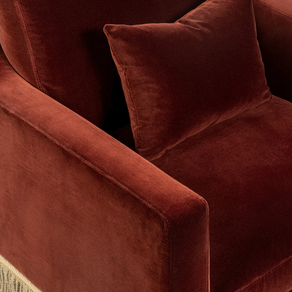 Orlando Lounge Chair - Velvet Sangria & Jute Fringe — detail view