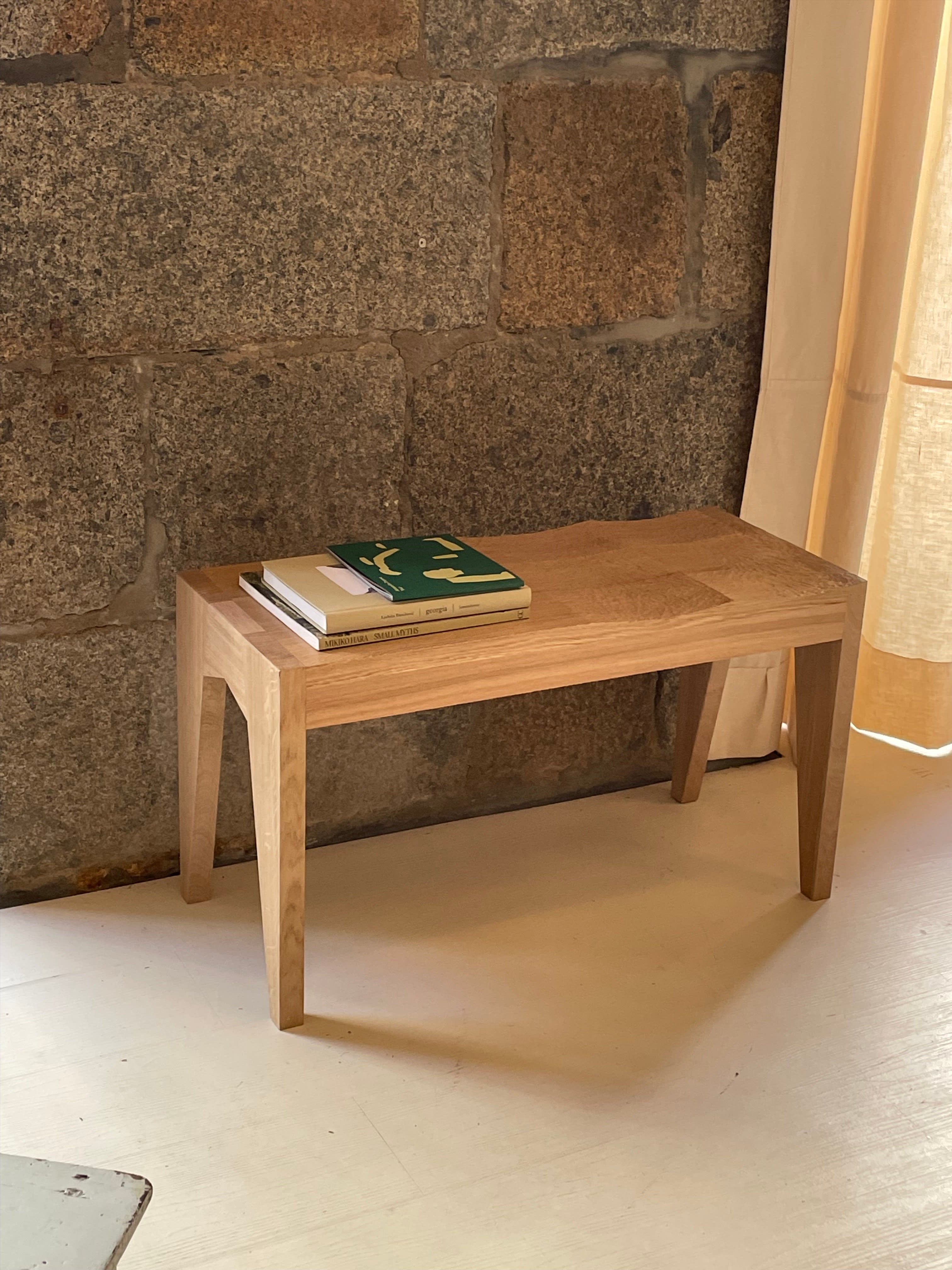single seat bench "Onde" — close-up