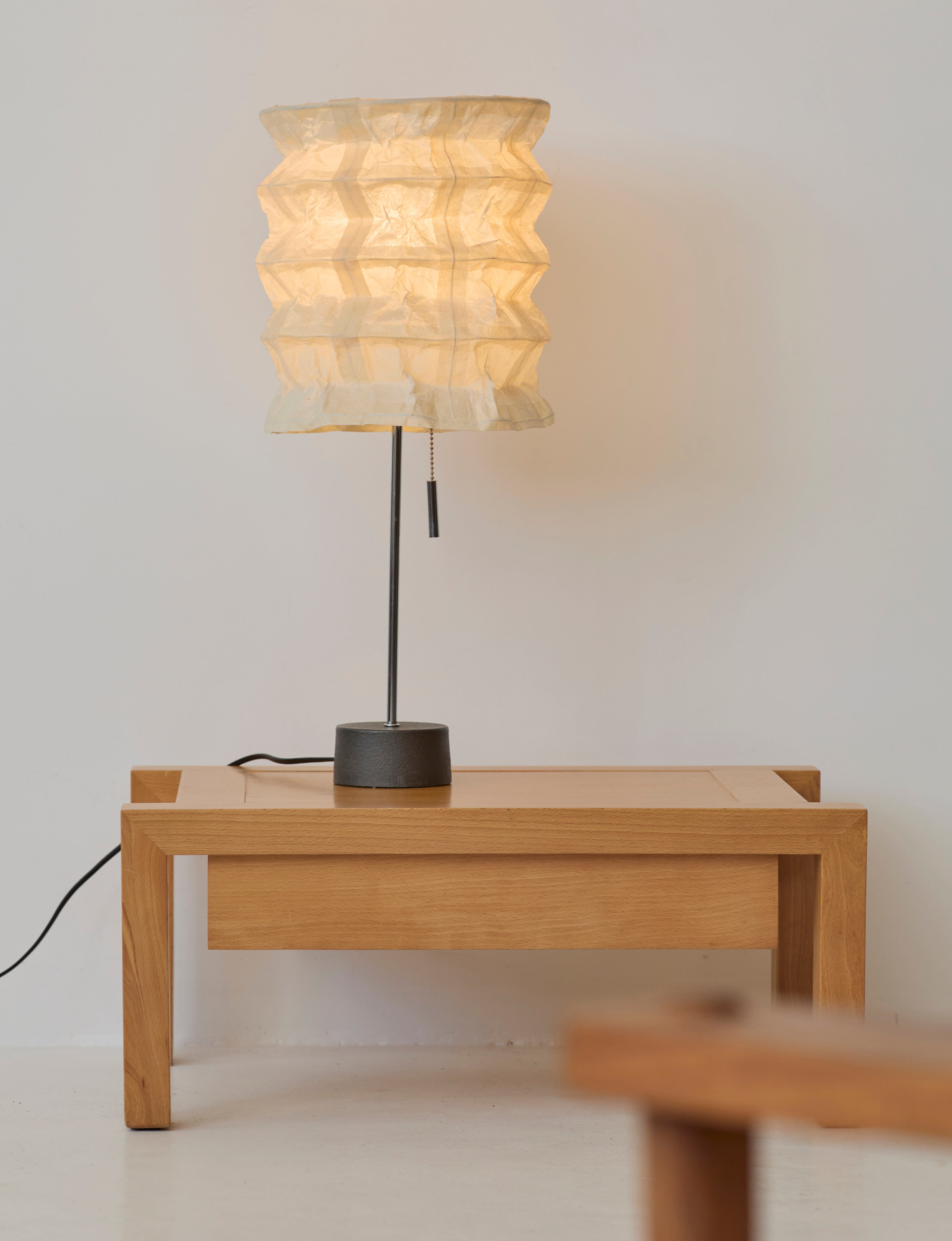 Vintage Ikea paper table lamp C. 1990 — detail view