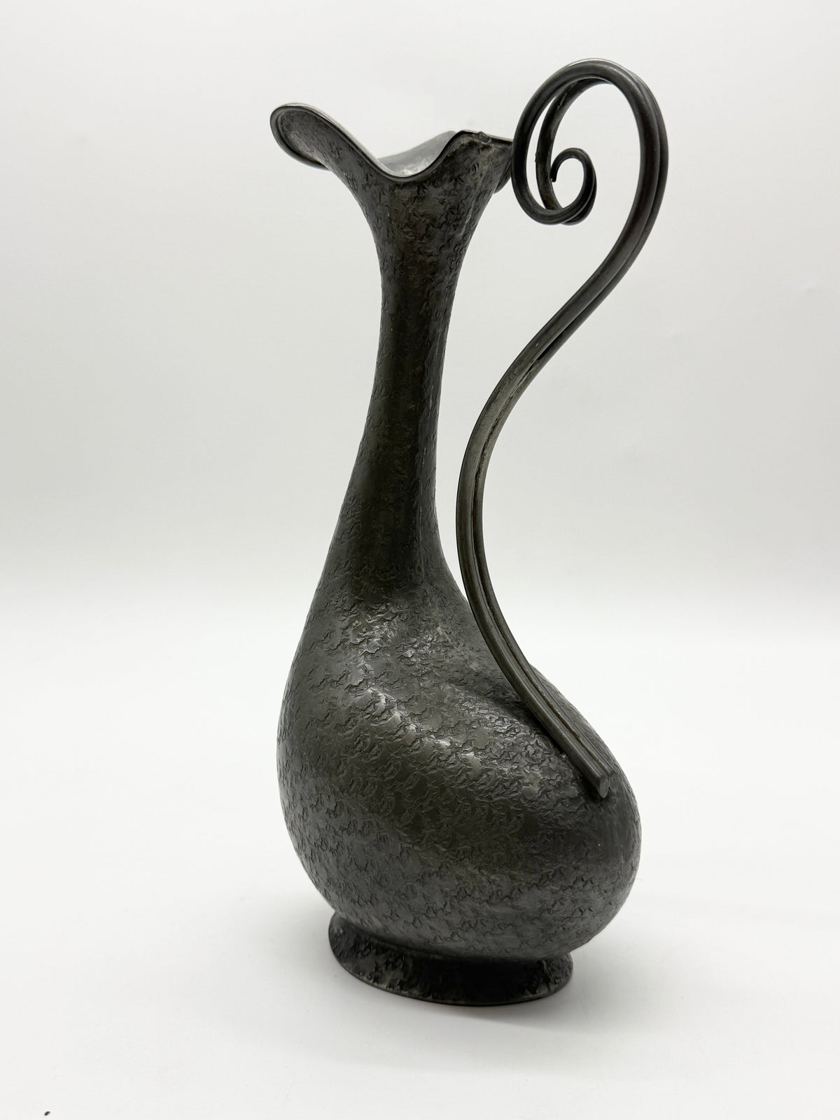 Hammered Pewter Ewer – San Nazaro Peltro, Italy, 1960s — view 10