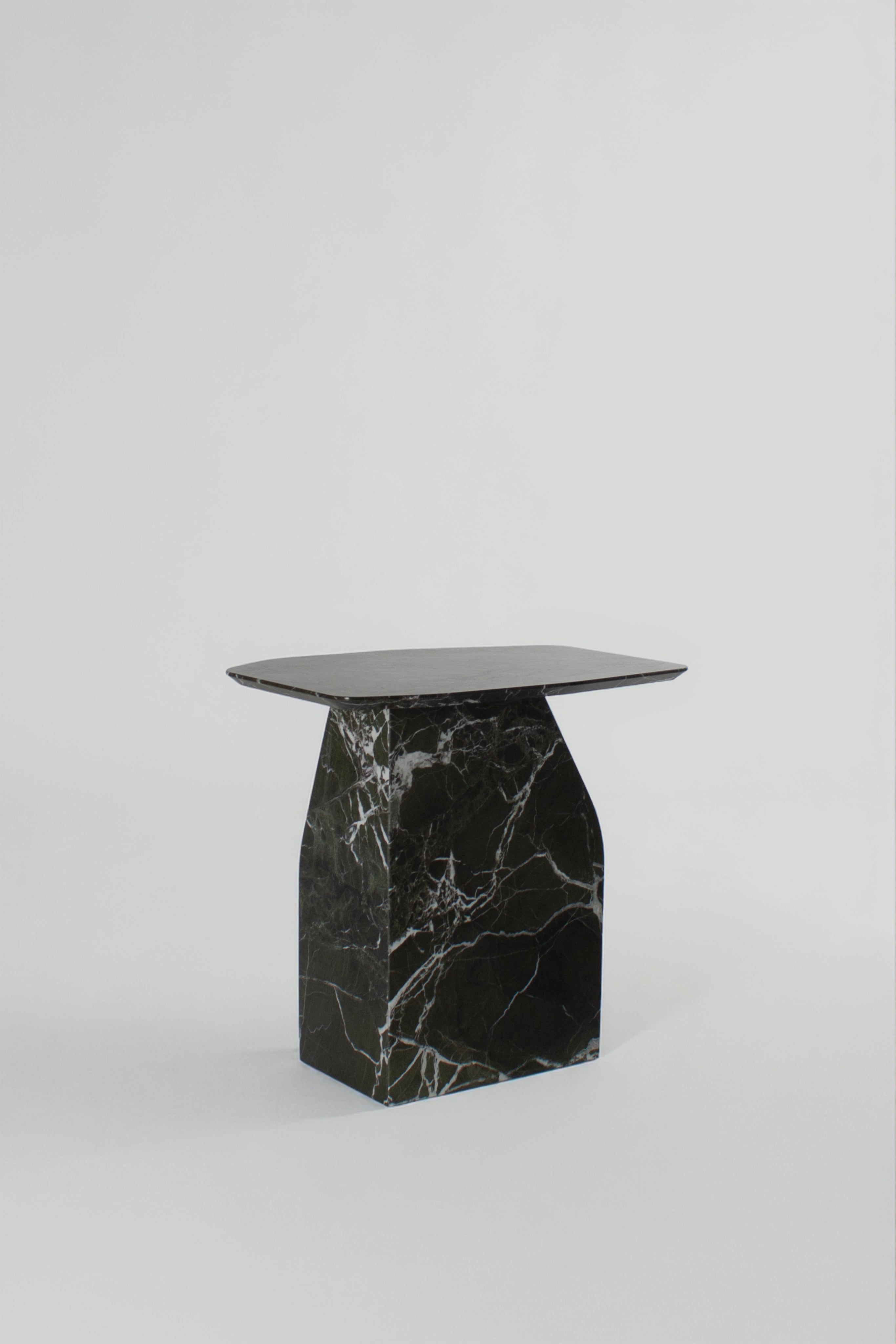 MATERA Side table in marble Verde Lepanto — view 9