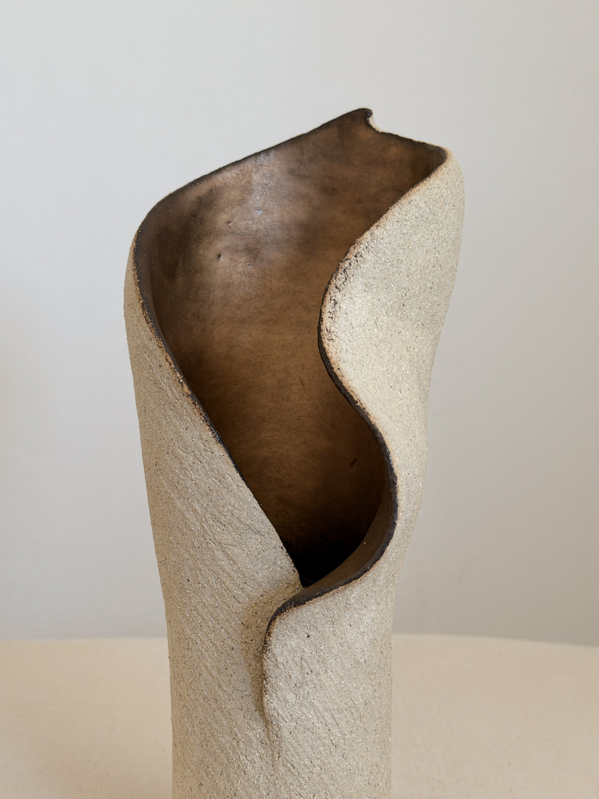 Sculptural Vase in Ceramic and Stone | Japandi Style — close-up