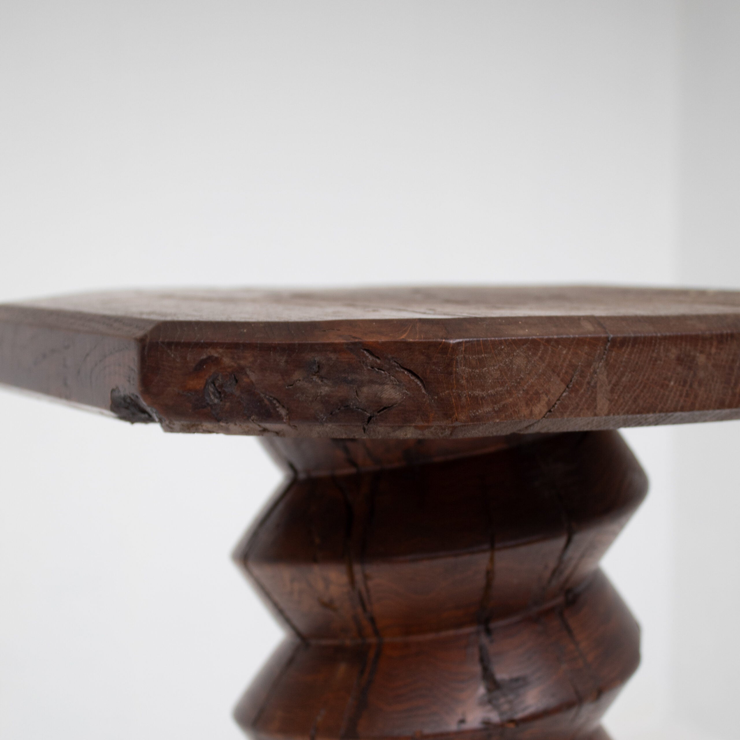 Brutalist Hand-Carved Wooden Pedestal in Solid Oak — close-up