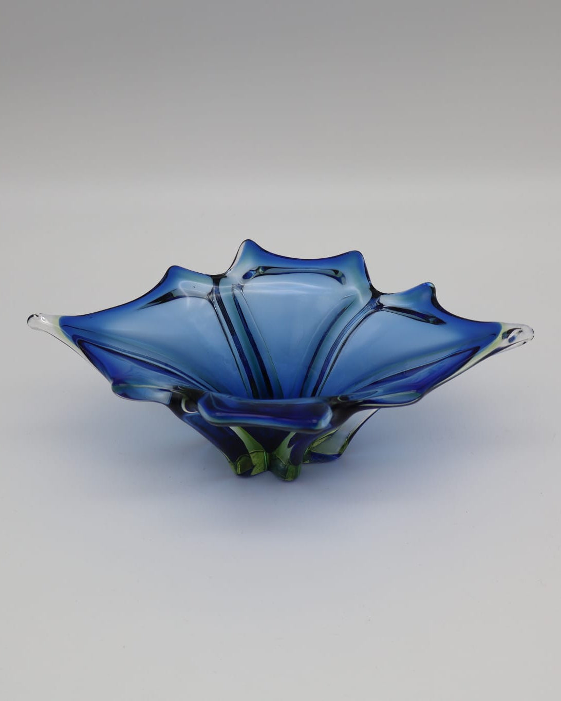 Large Vintage Murano Sommerso Glass Bowl – Mid-Century Stellar Centerpiece - 1970s by Forma Finds | The Oblist