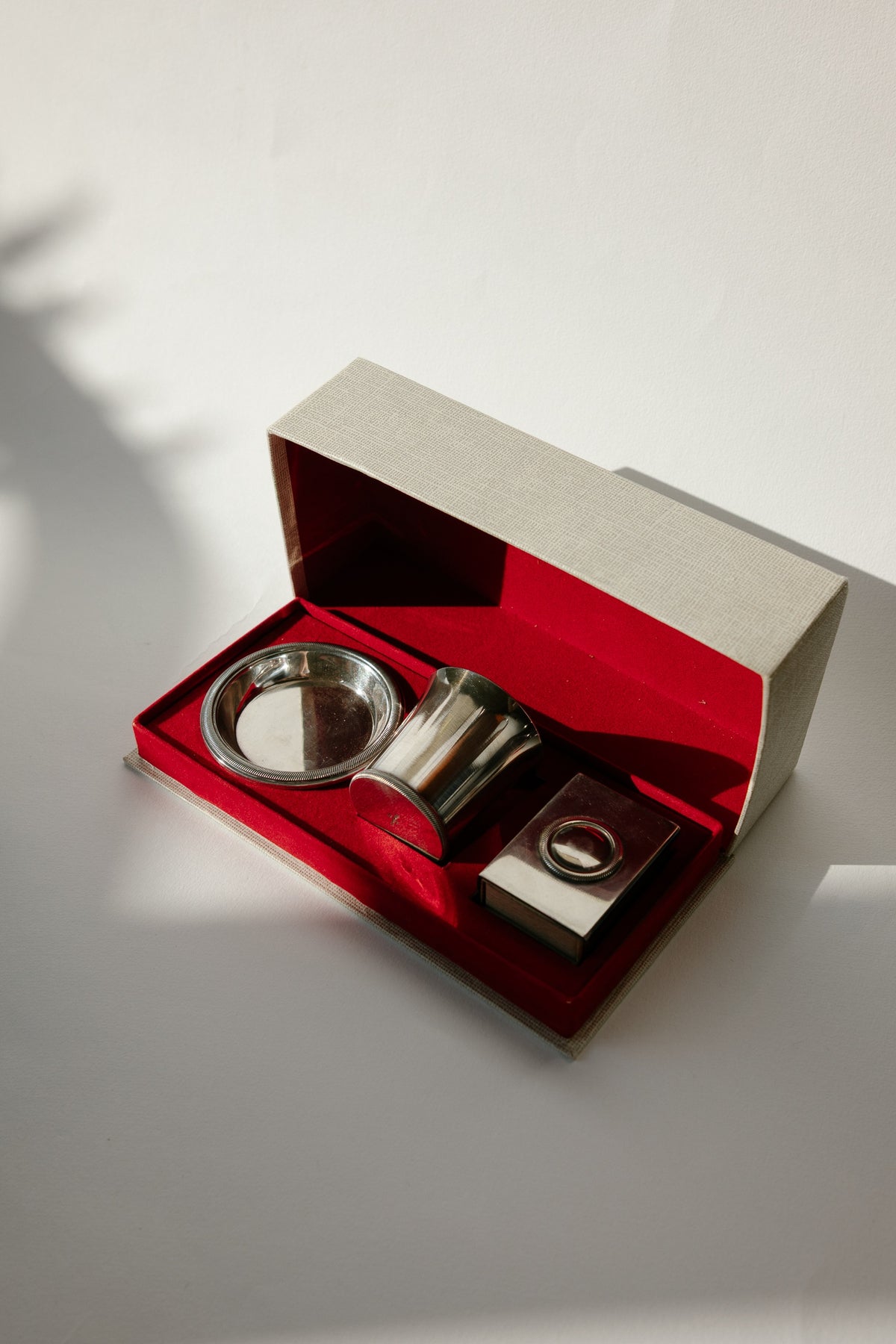 Ravinet d’Enfert Art Deco Smoking Set in Original Box | France - c. 1950s — alternate view