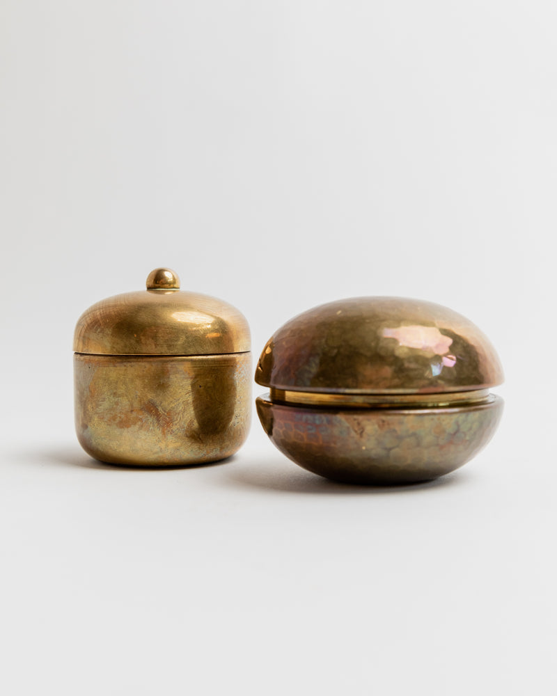 Set of 2 vintage brass tins with lids, handmade Italy 1950s