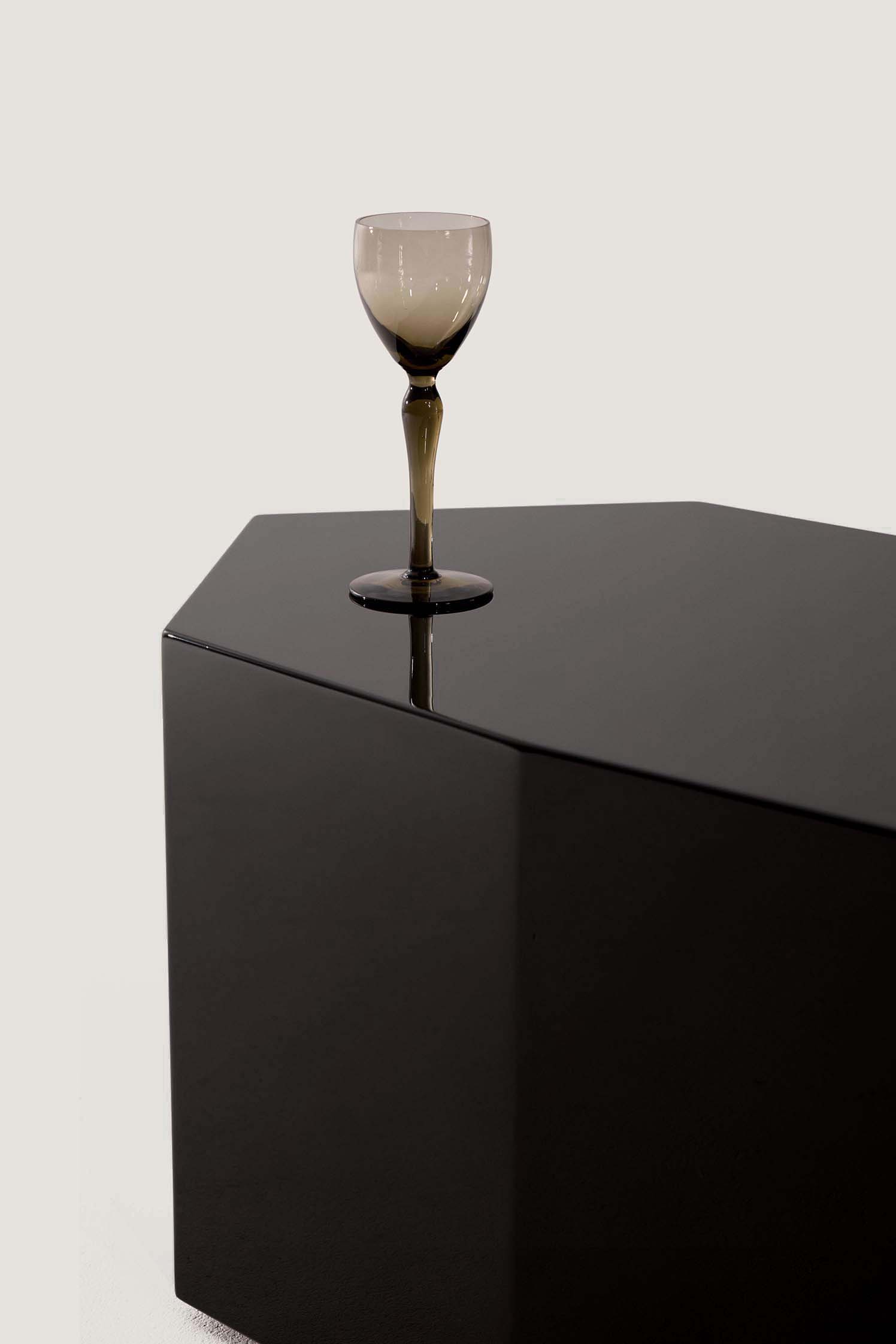 'Ame III' Lacquer Coffee Table — view 10
