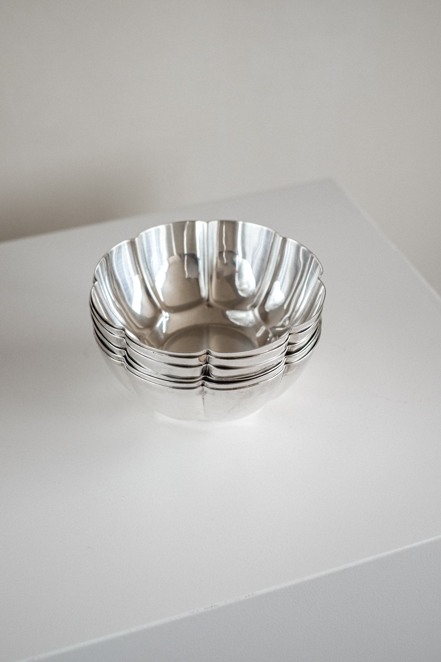 Set of 6 Silver-Plated Bowls 1960s — back view showing polished silver finish