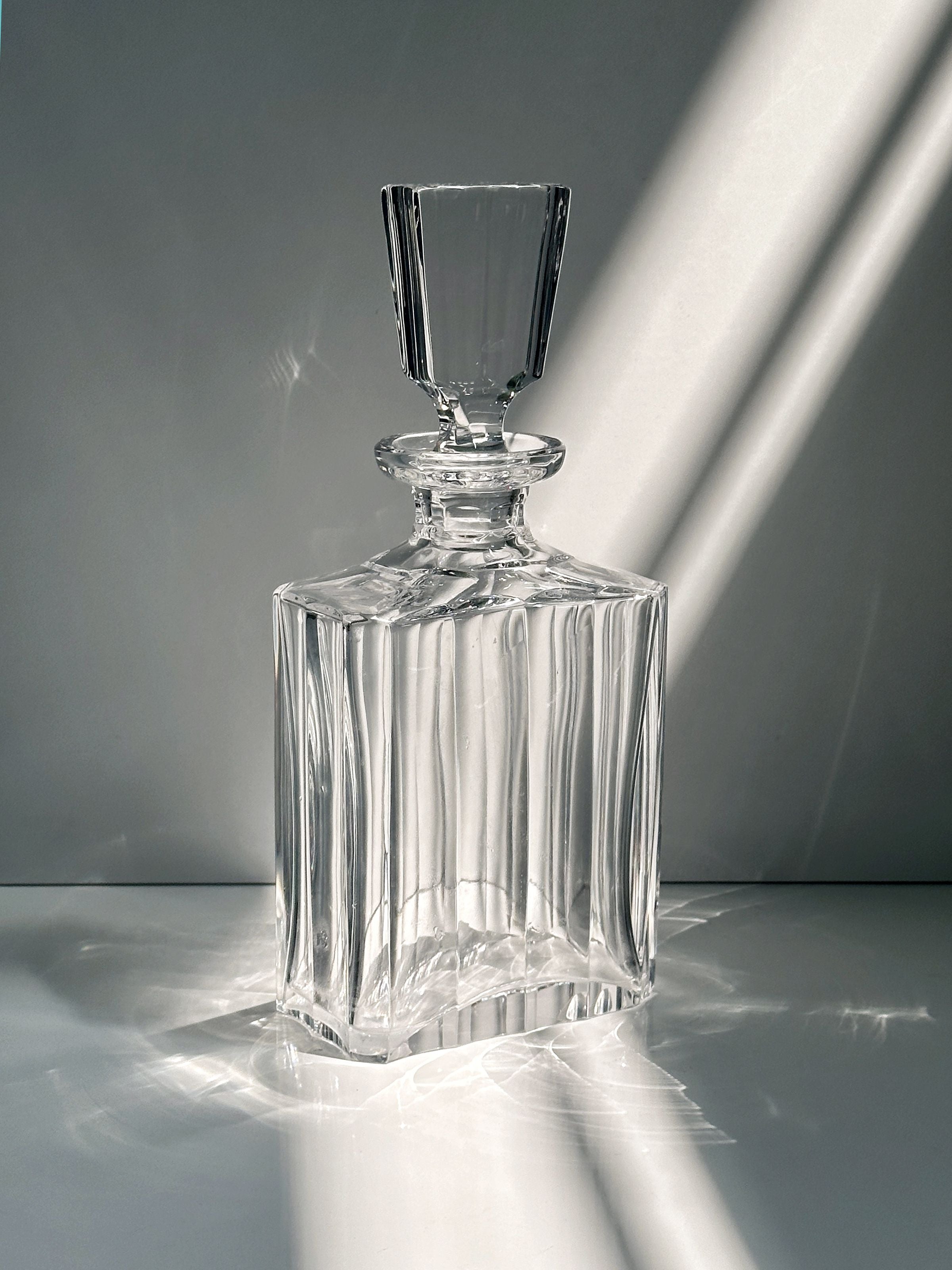 Italian Crystal Glass Decanter, 1970s — close-up of ribbed glass surface