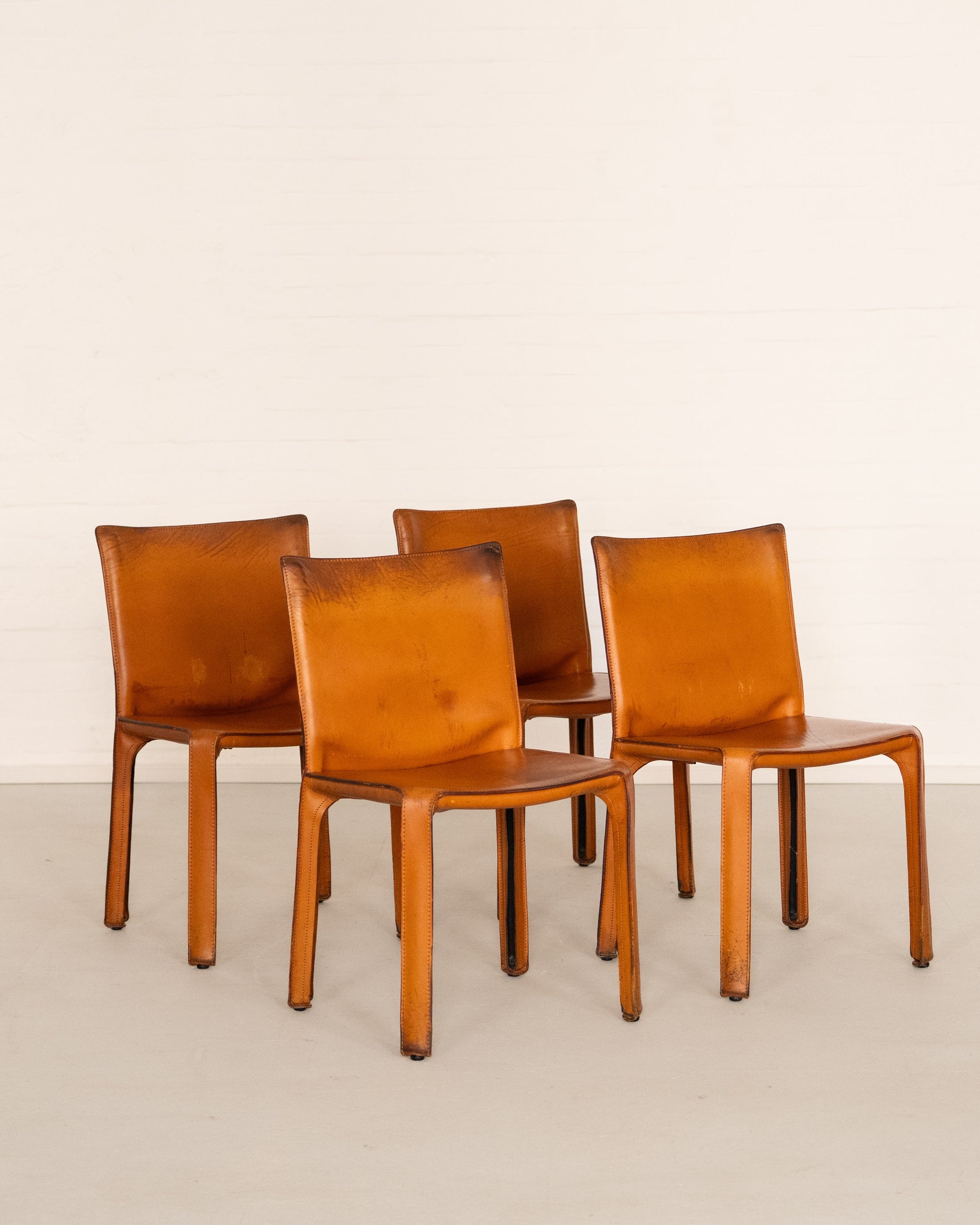Chair Cab 412 Chair Set | The Oblist