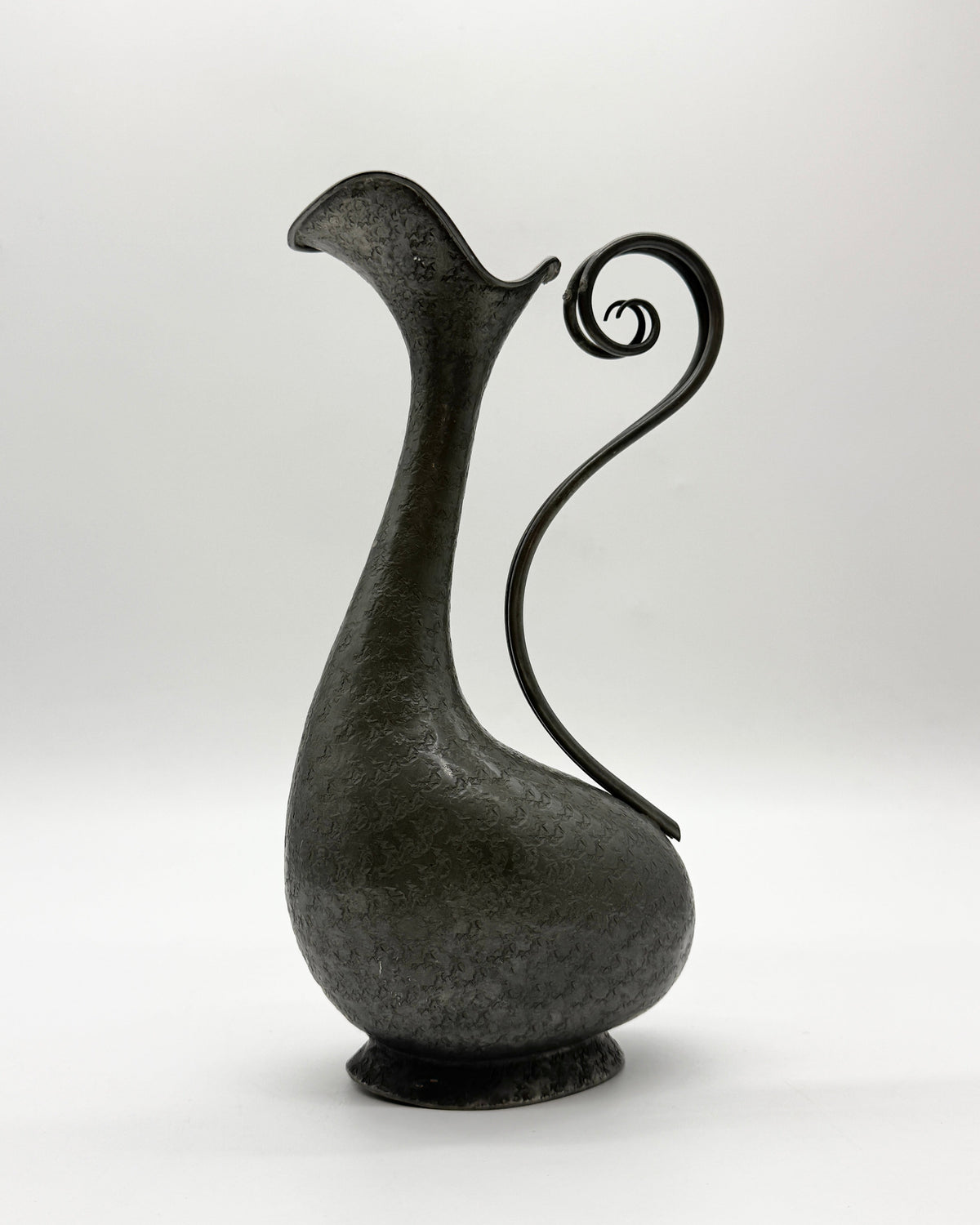 Hammered Pewter Ewer – San Nazaro Peltro, Italy, 1960s by Ultra Galerie | The Oblist
