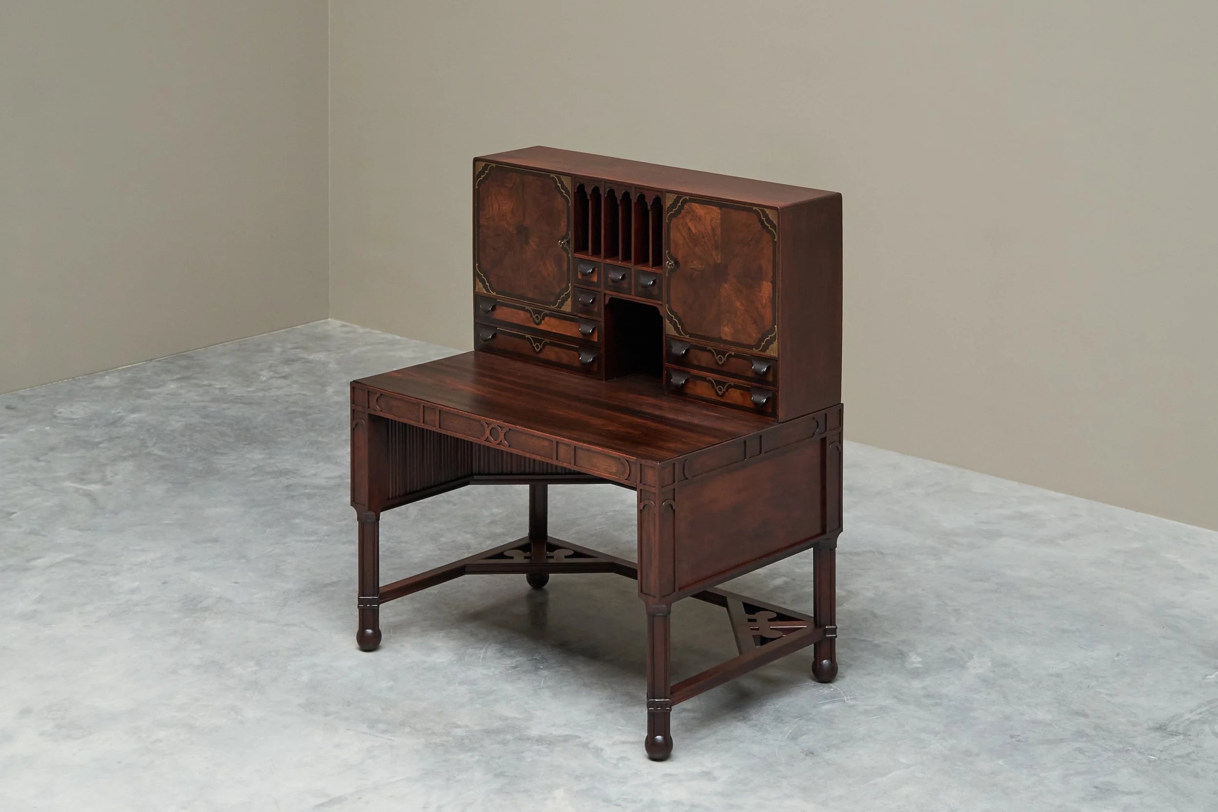 Exceptional Secretary Desk in Mahogany, Walnut, Ebony and Brass, Early 20th Century — close-up