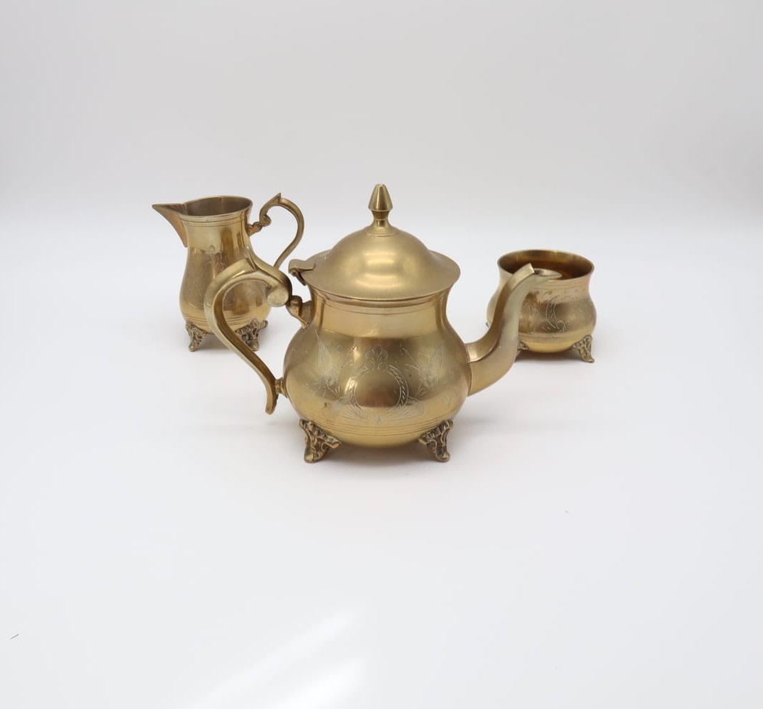 Mid-Century Brass Tea Service with Tray – India, 1960s — detail view