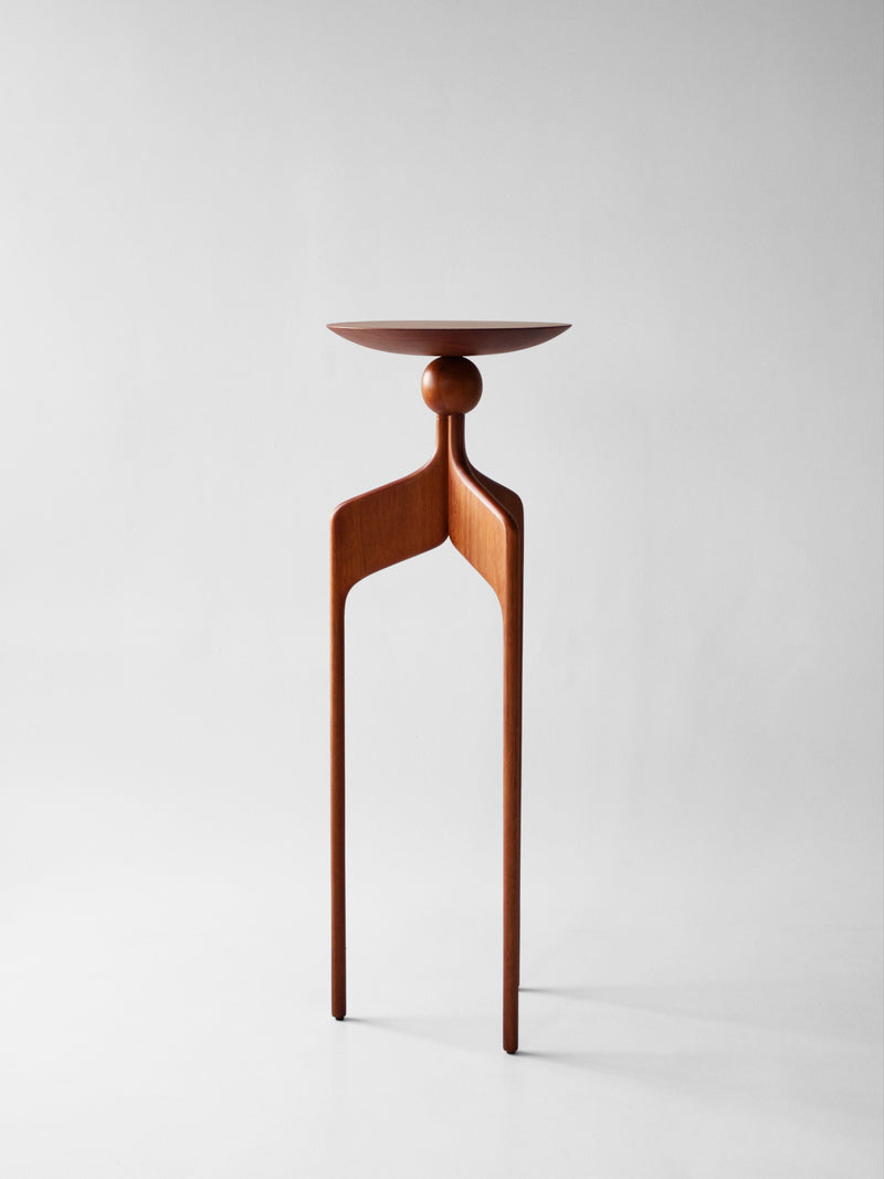 Sentinela Pedestal — detail view