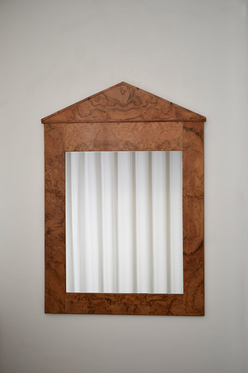 Italian pedestal mirror, 1970s — detail view