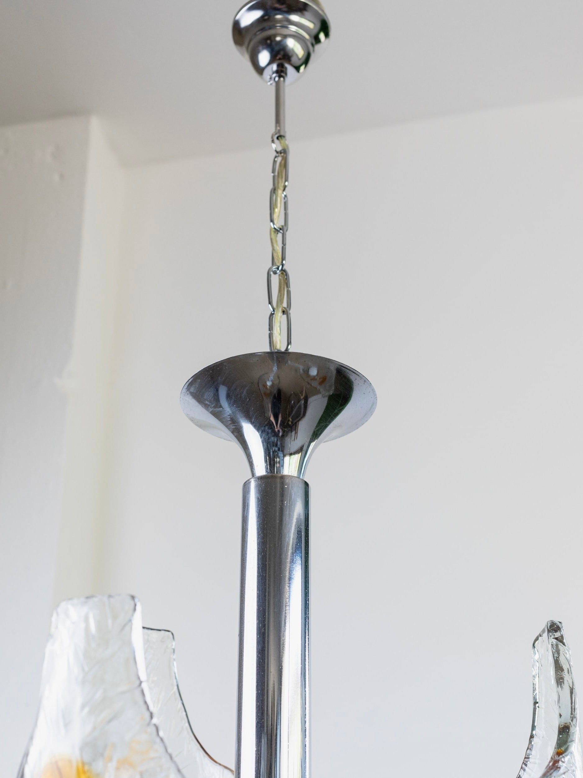Vintage Murano Glass Chandelier by Toni Zuccheri for Mazzega — close-up of chrome canopy and chain