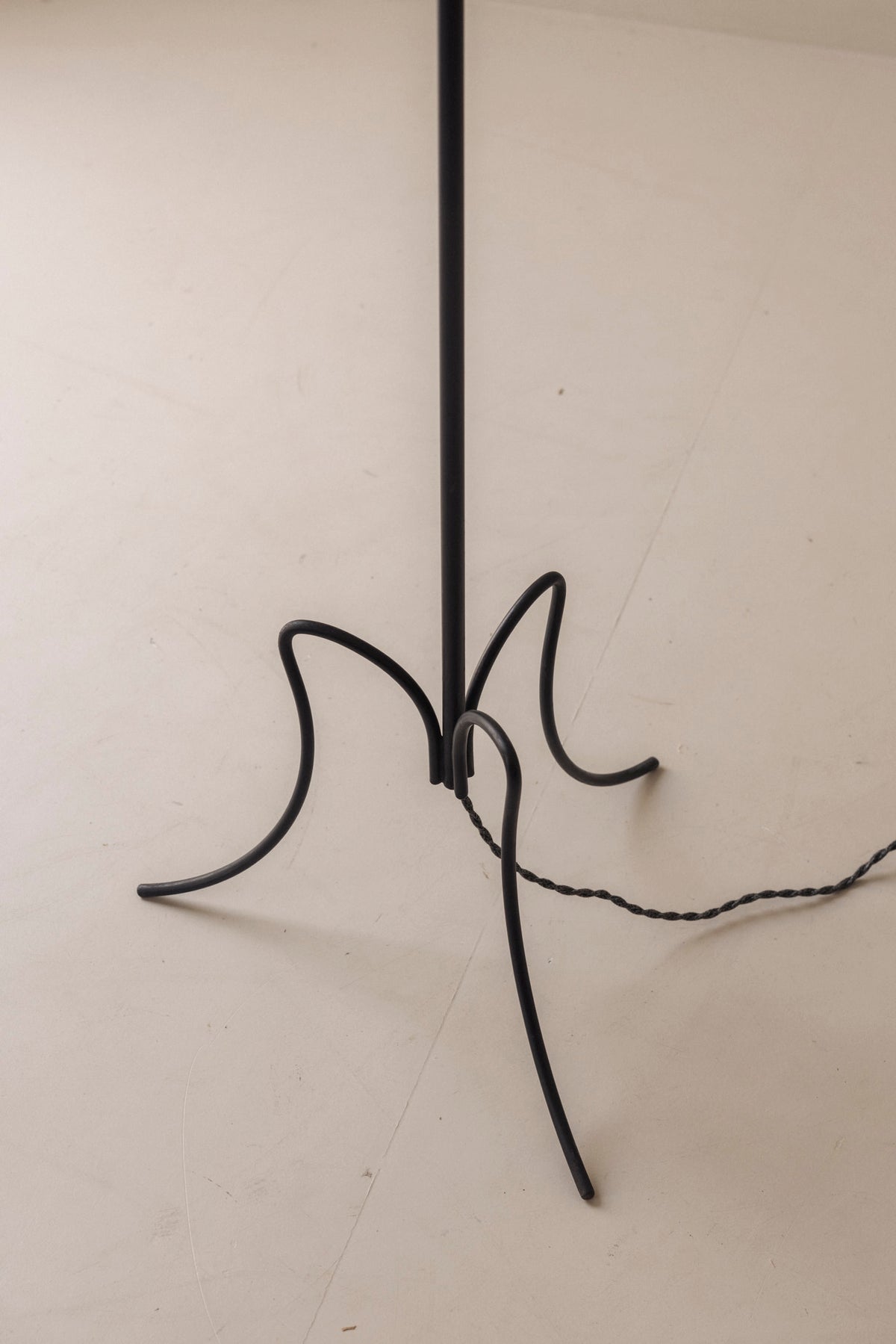 French Sculptural Adjustable Tripod Floor Lamp, 1950s — alternate view