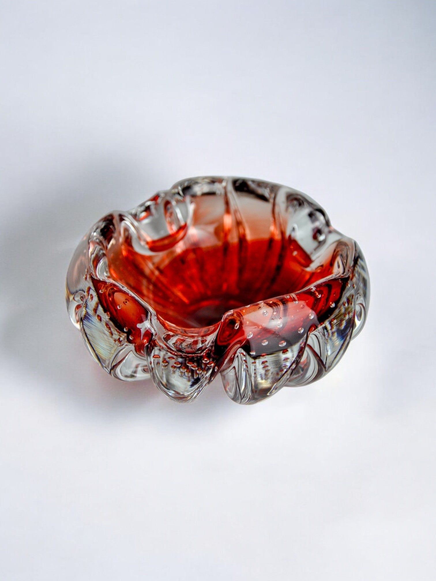 Sommerso Ashtray by Flavio Poli for Seguso, Italy, 1970s — top view showing red glass design