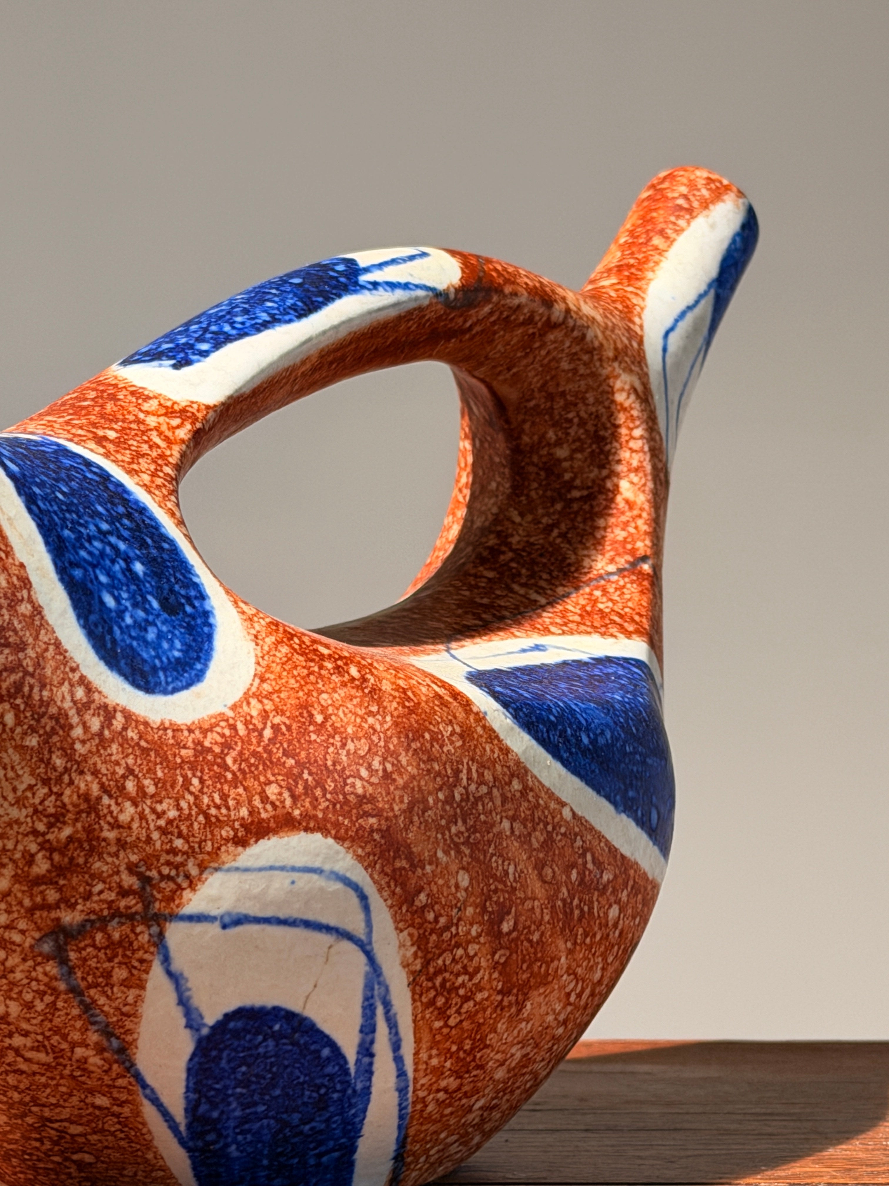 Sculptural ceramic vessel, Italy, circa 1960 — side angle