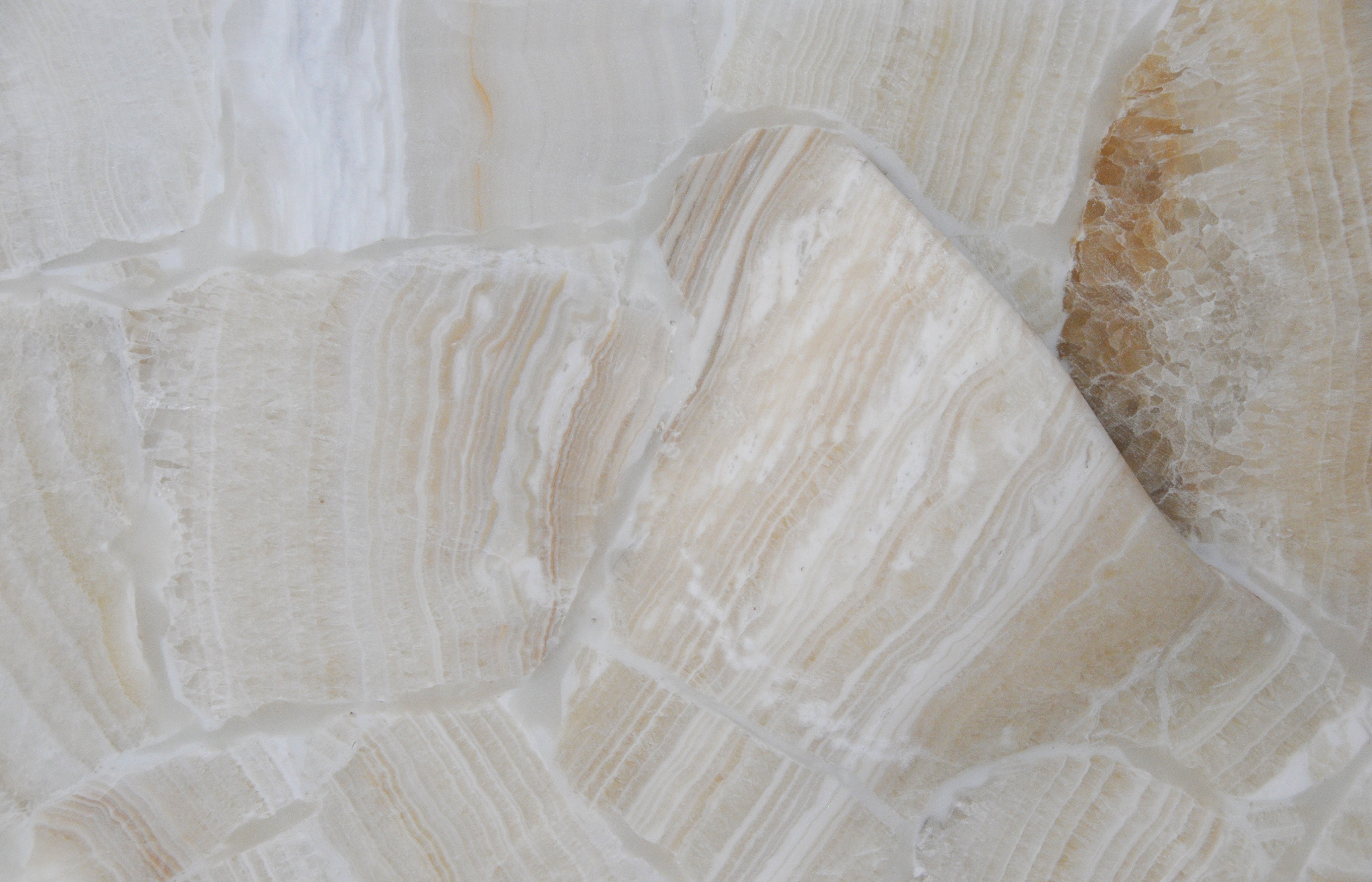 Crédence Eoli en Onyx Blanc, Buffet/Armoire Postmoderne