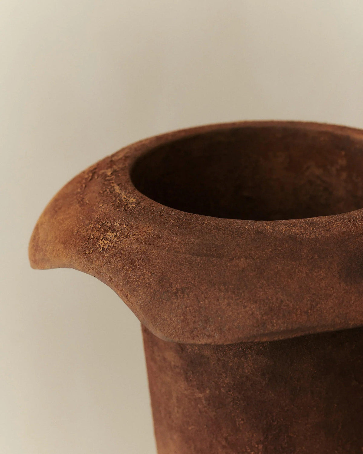 THE ROE STUDIO COLLAR OBJECT VASE 006 — lifestyle setting
