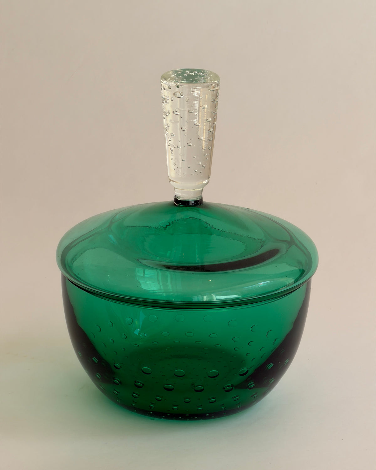 Vintage large green/clear Murano bubble bonbonniere — lifestyle setting