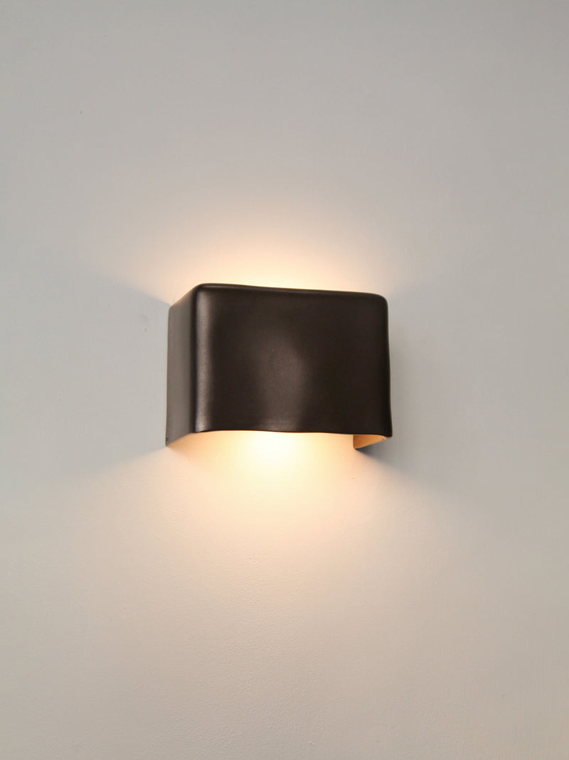 Scape Wall Light by Stem | The Oblist