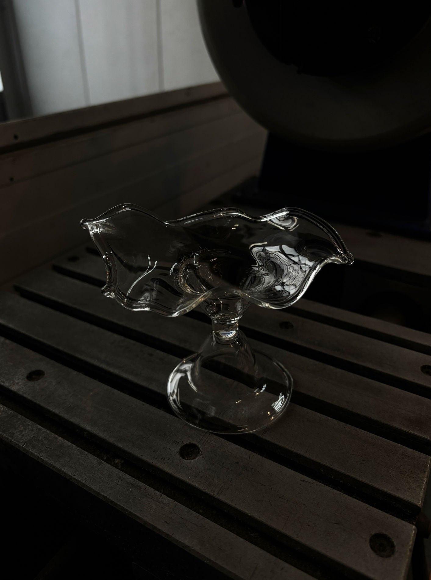 Myth Ashtray - Glass Tableware Decor — side angle