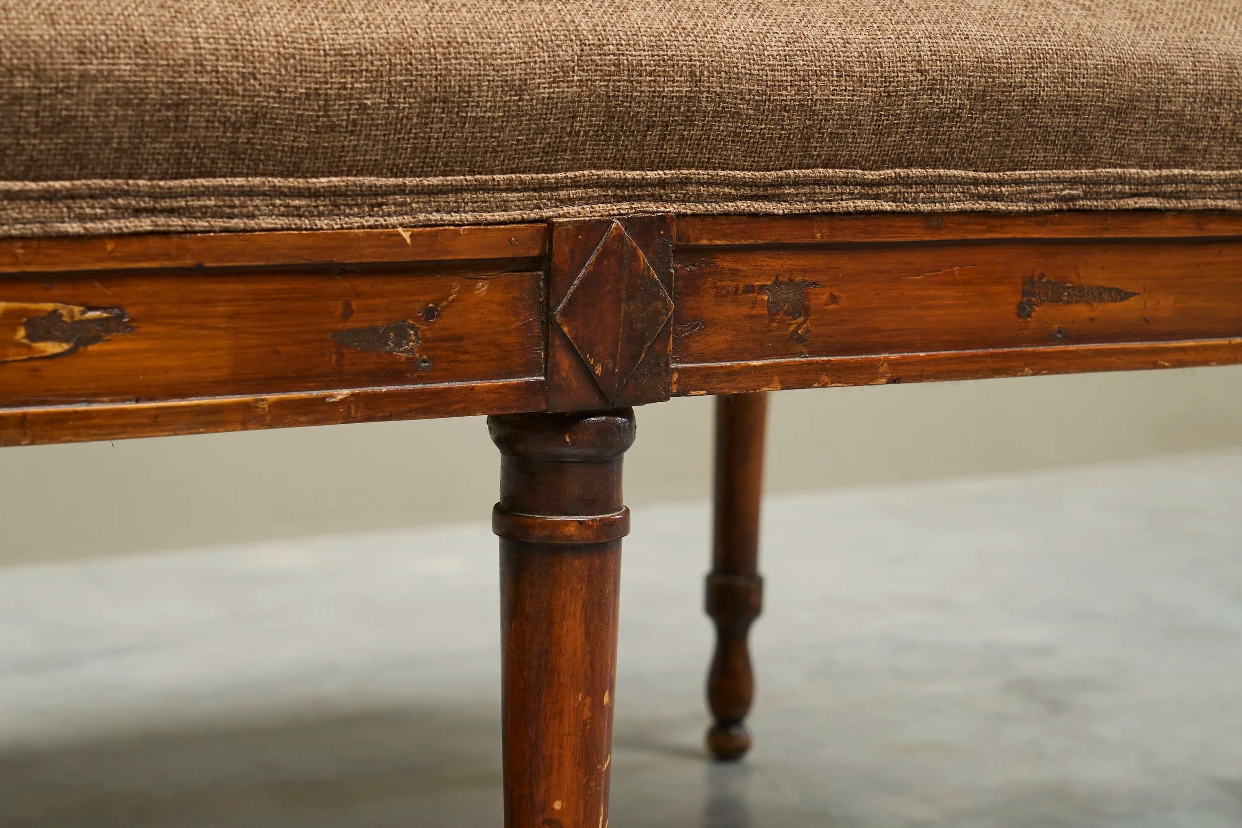 Beautiful Regency Style Daybed / Chaise Longue Europe Early 20th Century — view 9