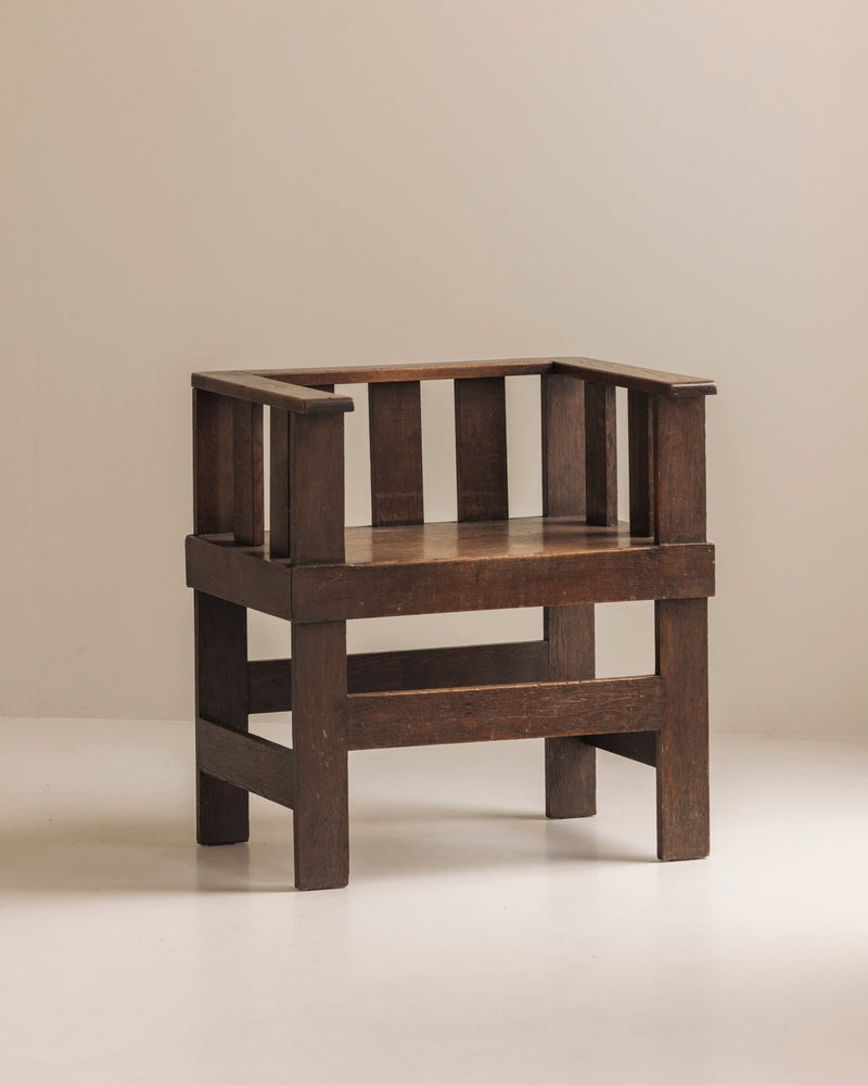 Rare French armchair in said oak, early 1930s. — detail view