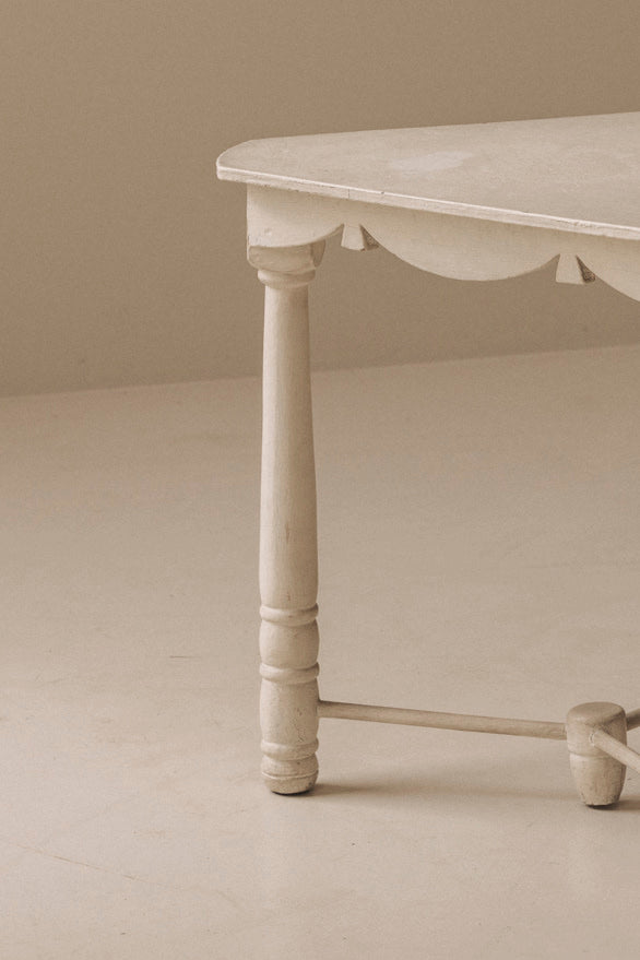 Side table attributed to Atelier Martine / Paul Poiret, France 1920s — additional view