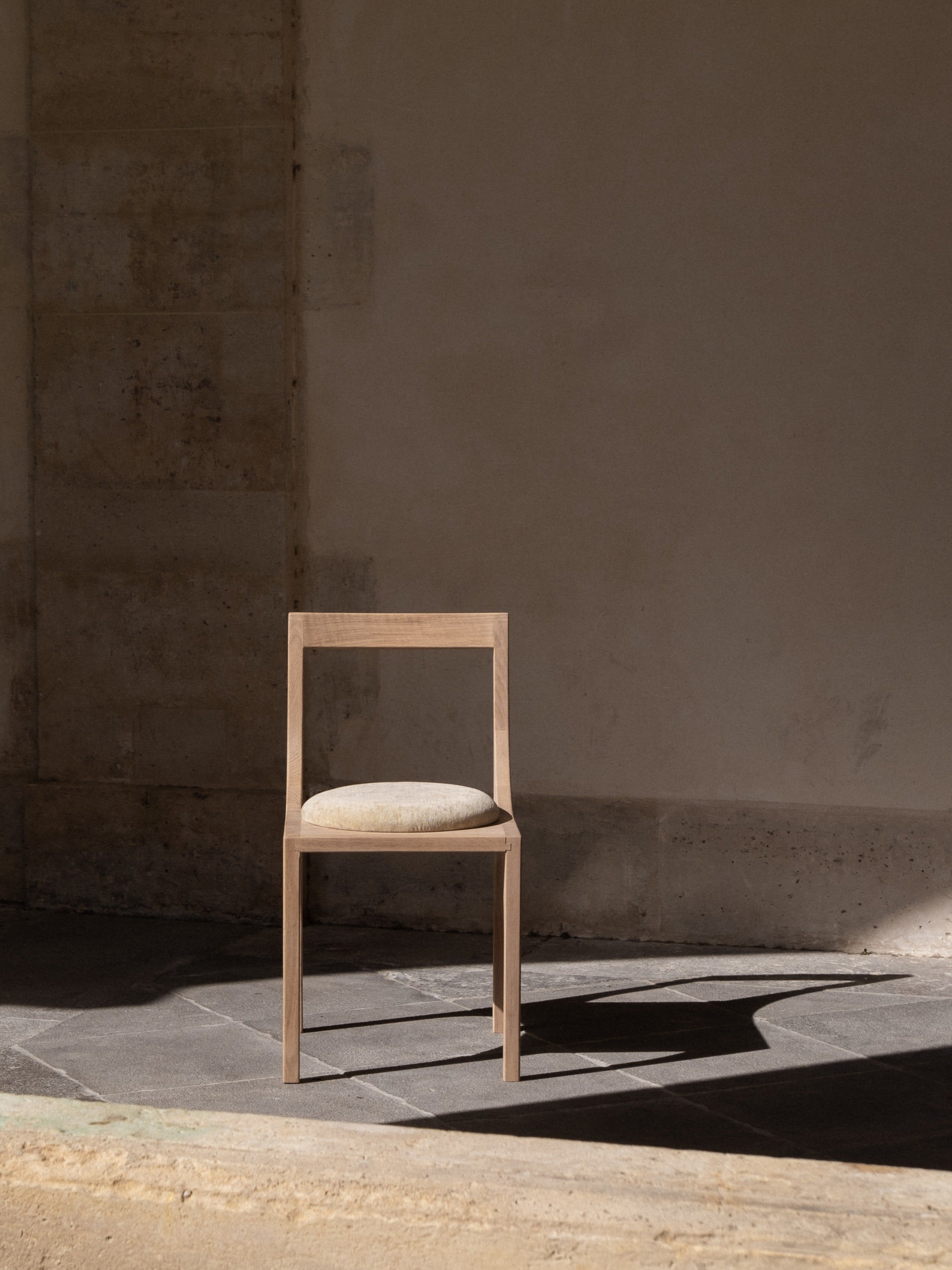 Calyx Chair — close-up