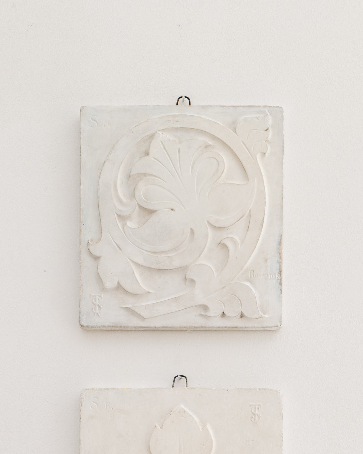 Plaster Relief Plaques Tekniska Skolan 1880-1910 — close-up