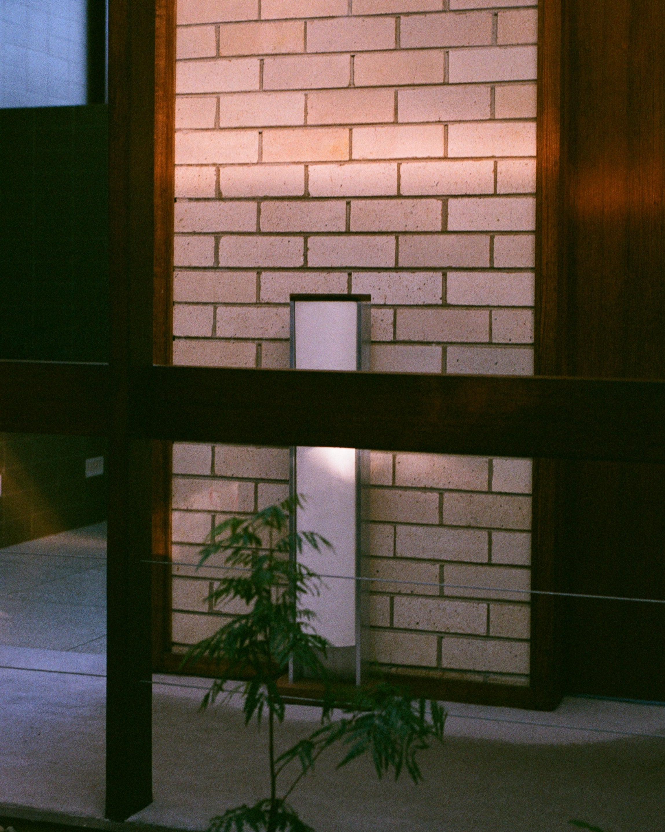 Aluminium Floor Lamp