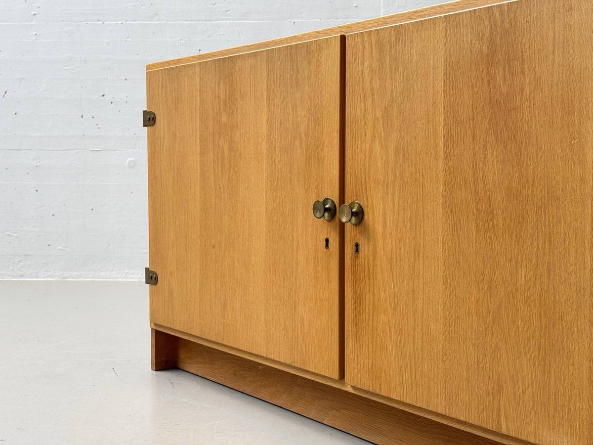 Rare Børge Mogensen Oak Cabinet for Karl Andersson & Söner, 1960s — side angle