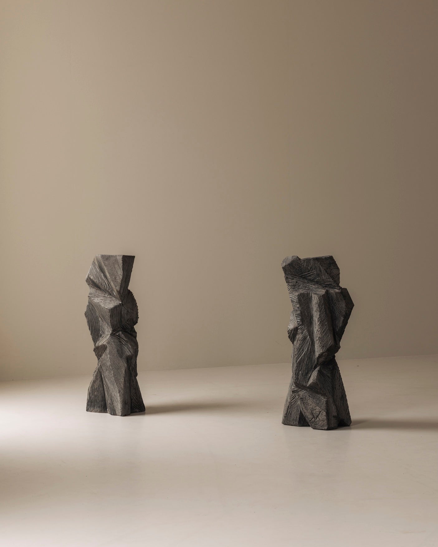 Monumental Abstract Sculptures by Marc Verdoodt | The Oblist — dark stone finish, modern design
