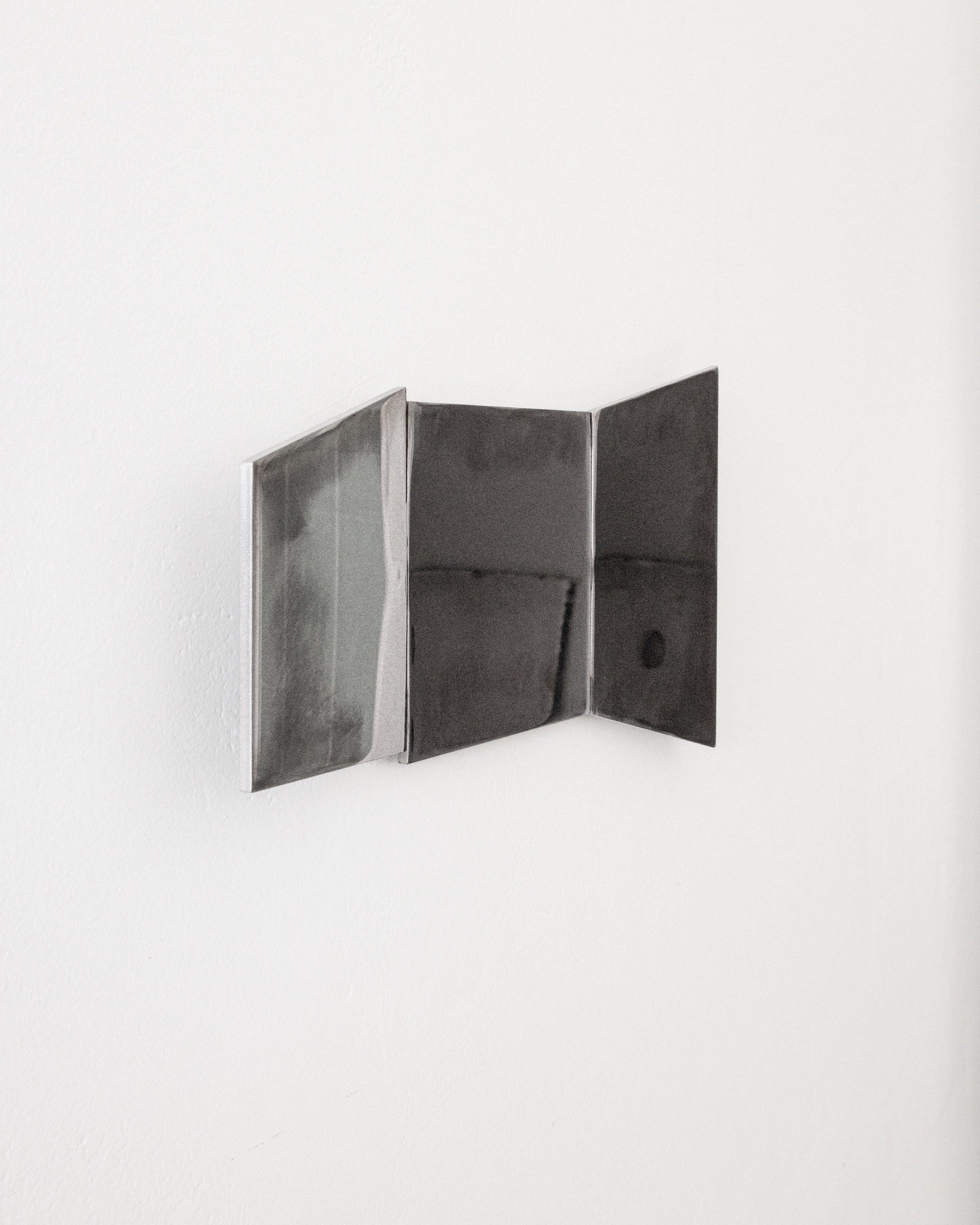 Contemporary Mirror in Steel - The Window by COSEINCORSO | The Oblist