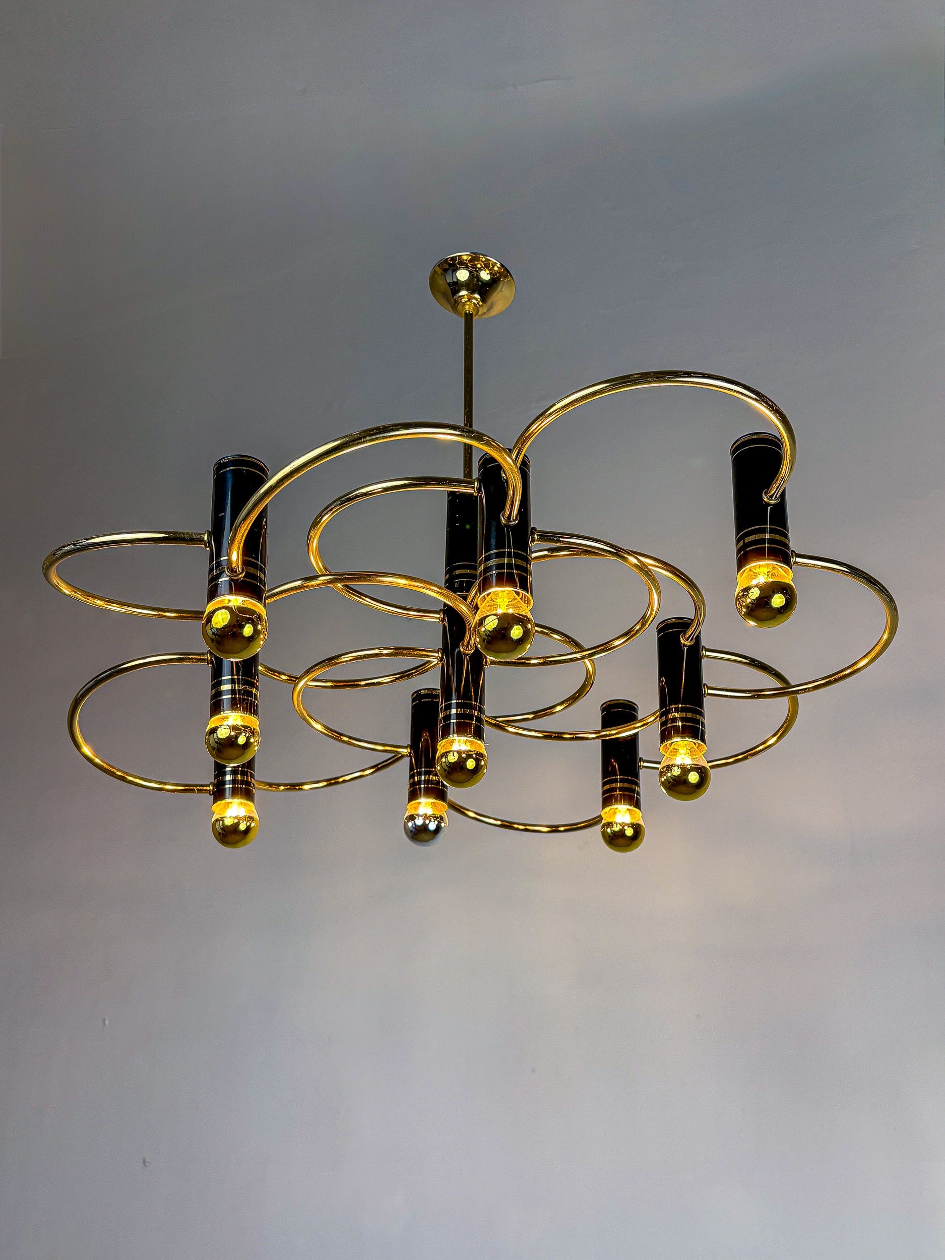 Gaetano Sciolari Geometric Chandelier, 9 Lights, Italy, 1970s — close-up