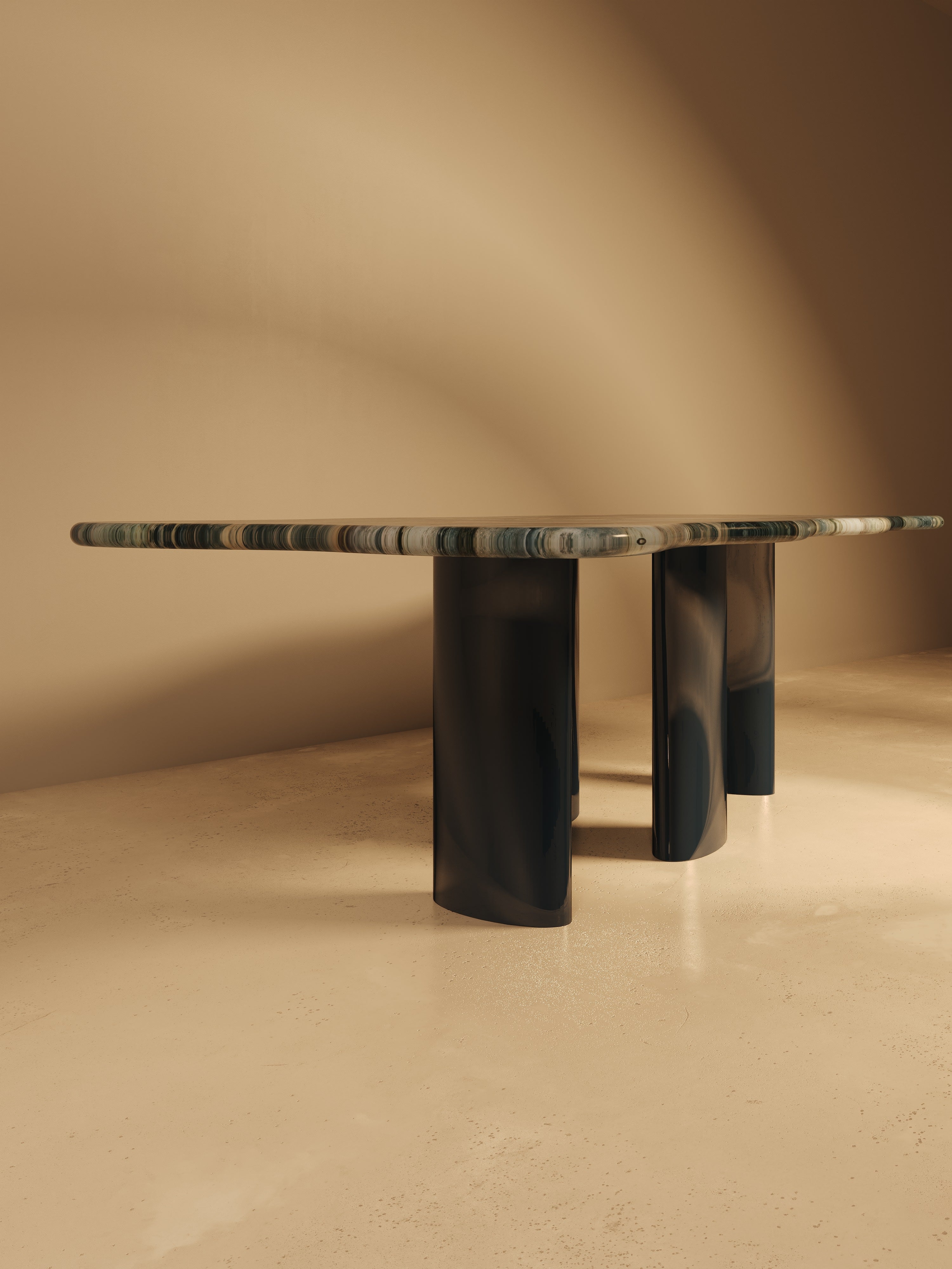 Table à manger MOJE en bois et marbre italien