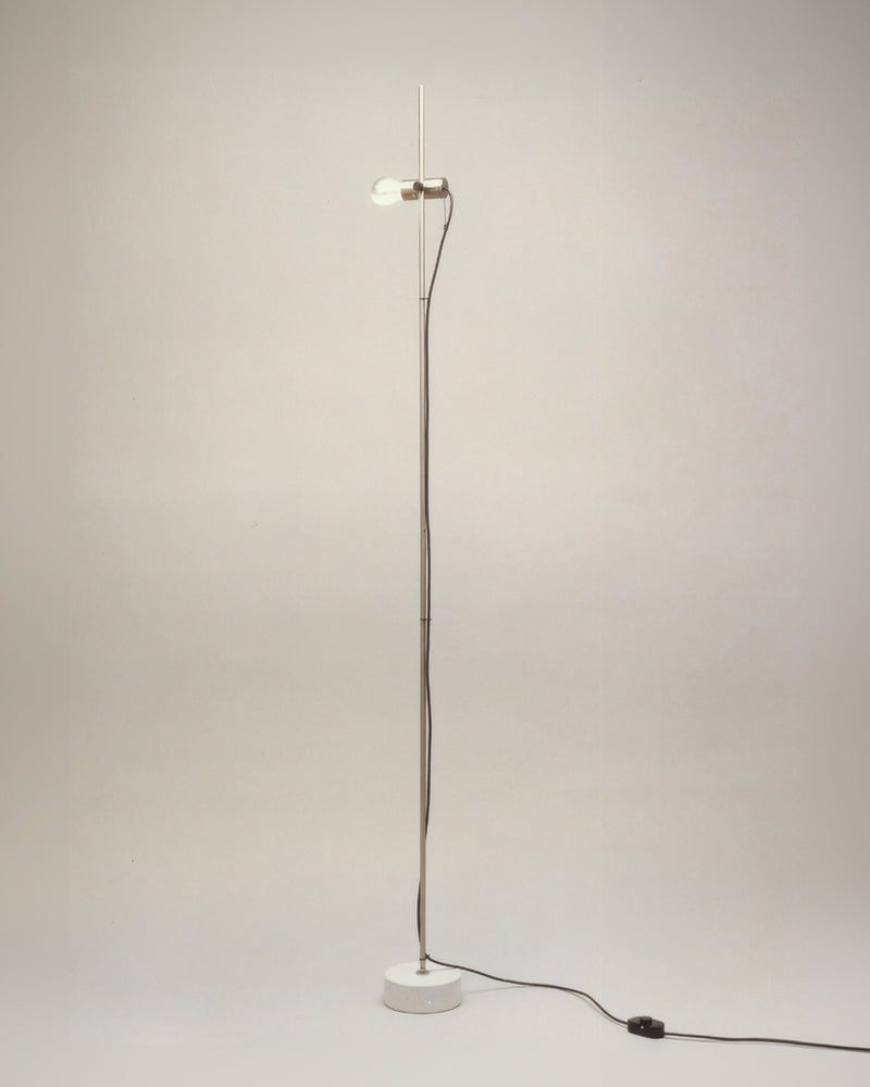 Model 387 Floor Lamp by Tito Agnoli for Oluce, Italy by Rémanence | The Oblist