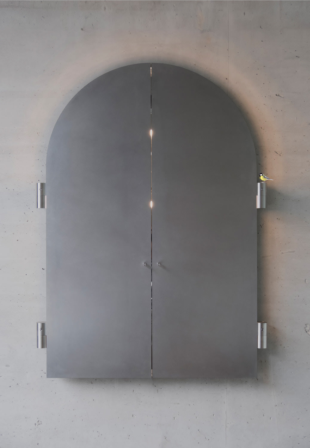 Triptych XL, stainless steel mirror — in context