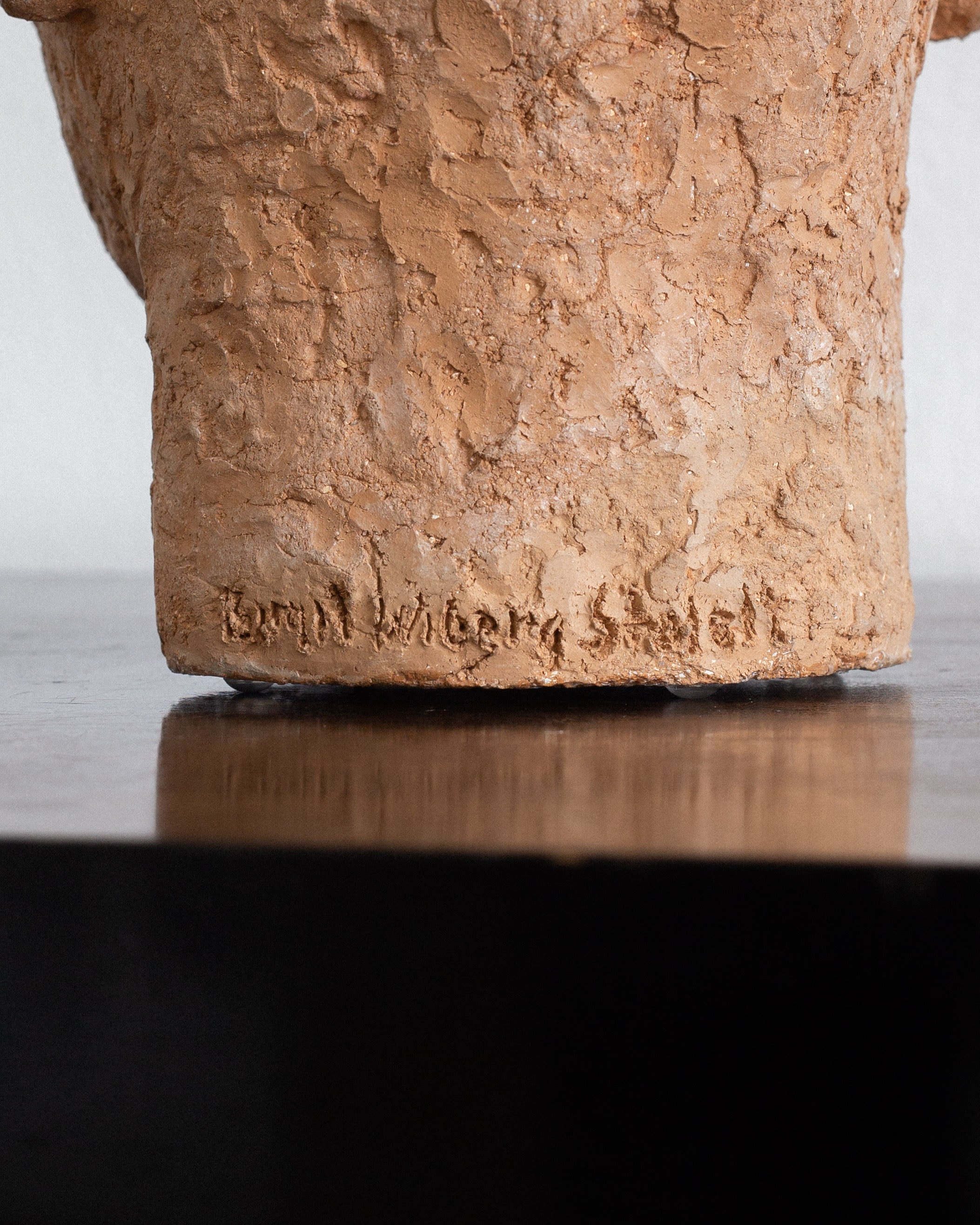 Mid Century Terracotta Sculpture by Birgit Wiberg-Stefelt, Sweden, 1950s — close-up of textured terracotta base with signatur