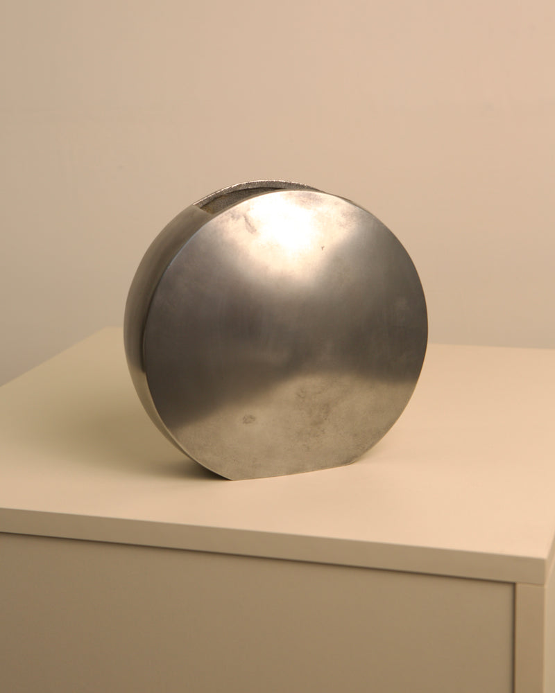 Vintage Italian cast aluminum vase with reflective finish, 1980s