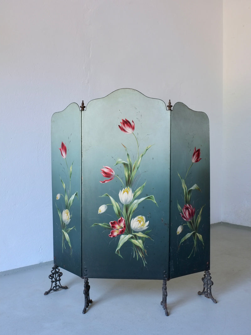 Art Nouveau painted screen with tulip motifs on ornate legs