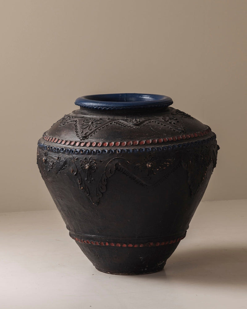 Monumental Ceramic Vase from French, 1950s — close-up of textured black surface