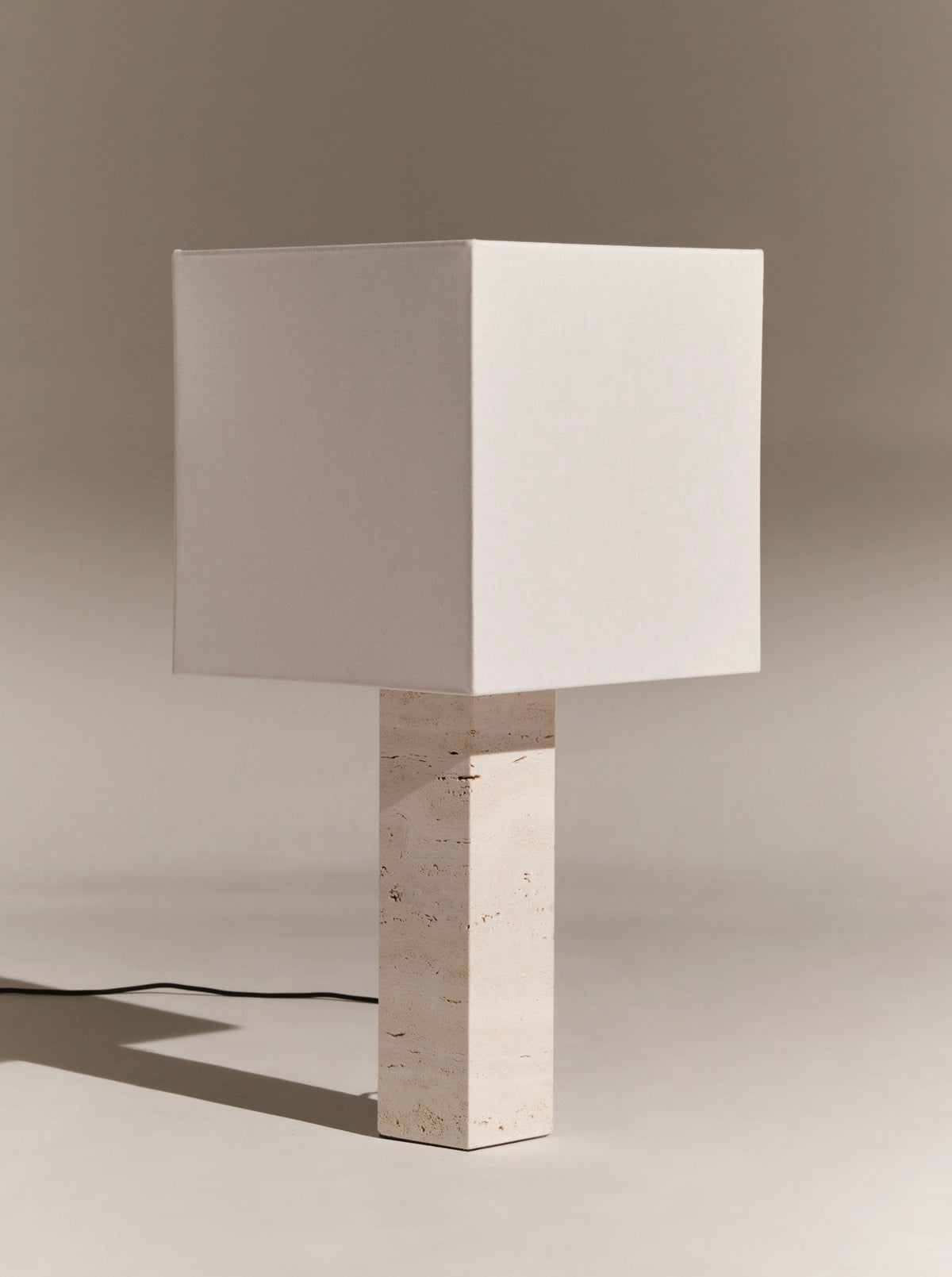 Roma I Squared White Travertine by Nassi Lamps — variant detail