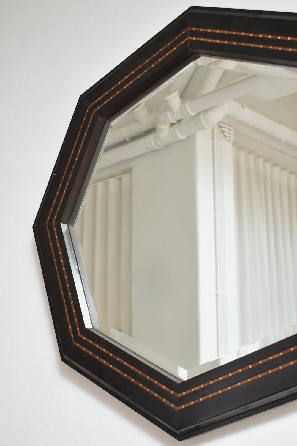 Octogonal mirror, 1970s — detail view