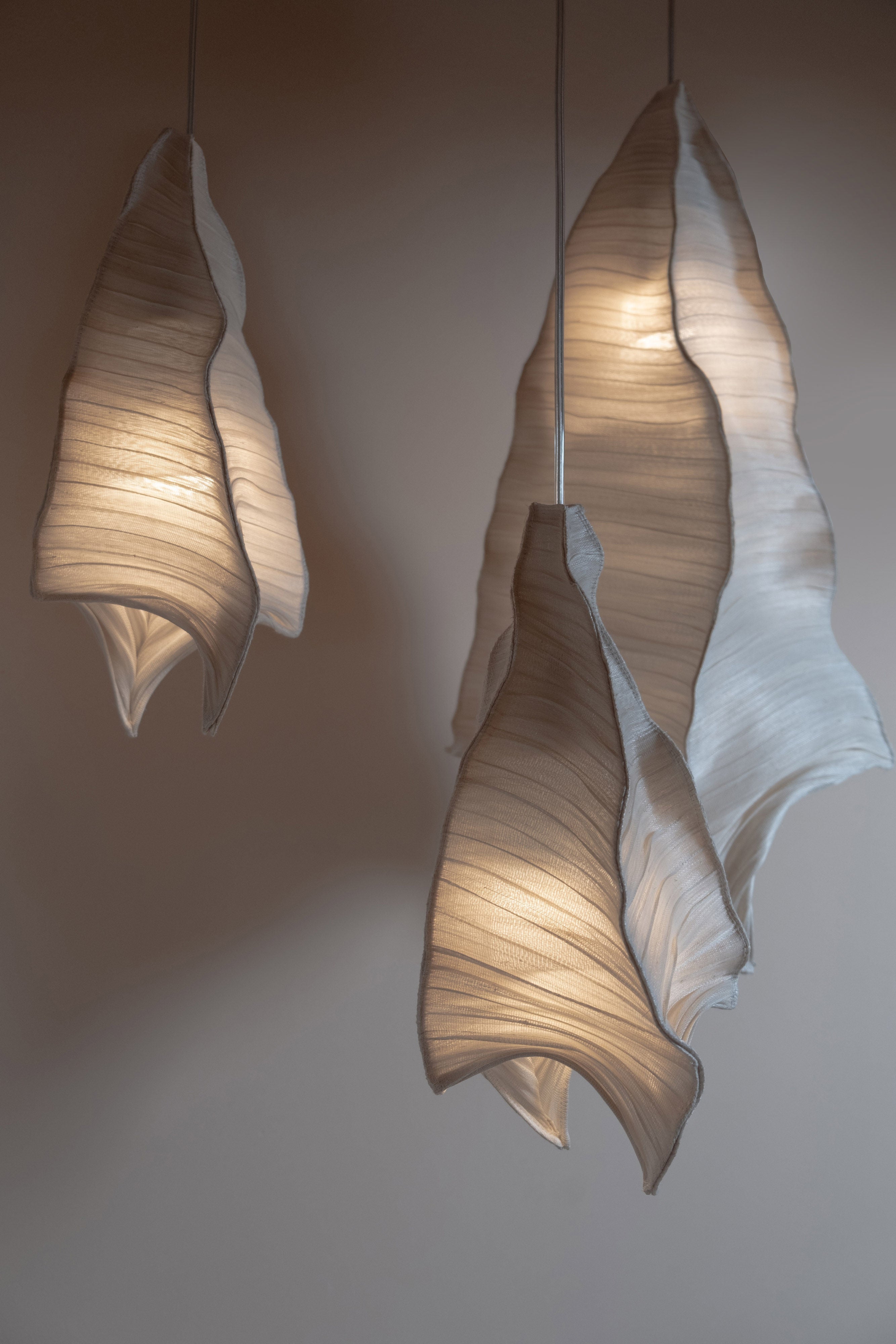 'Phantasma' Set of 3 Pendant Light